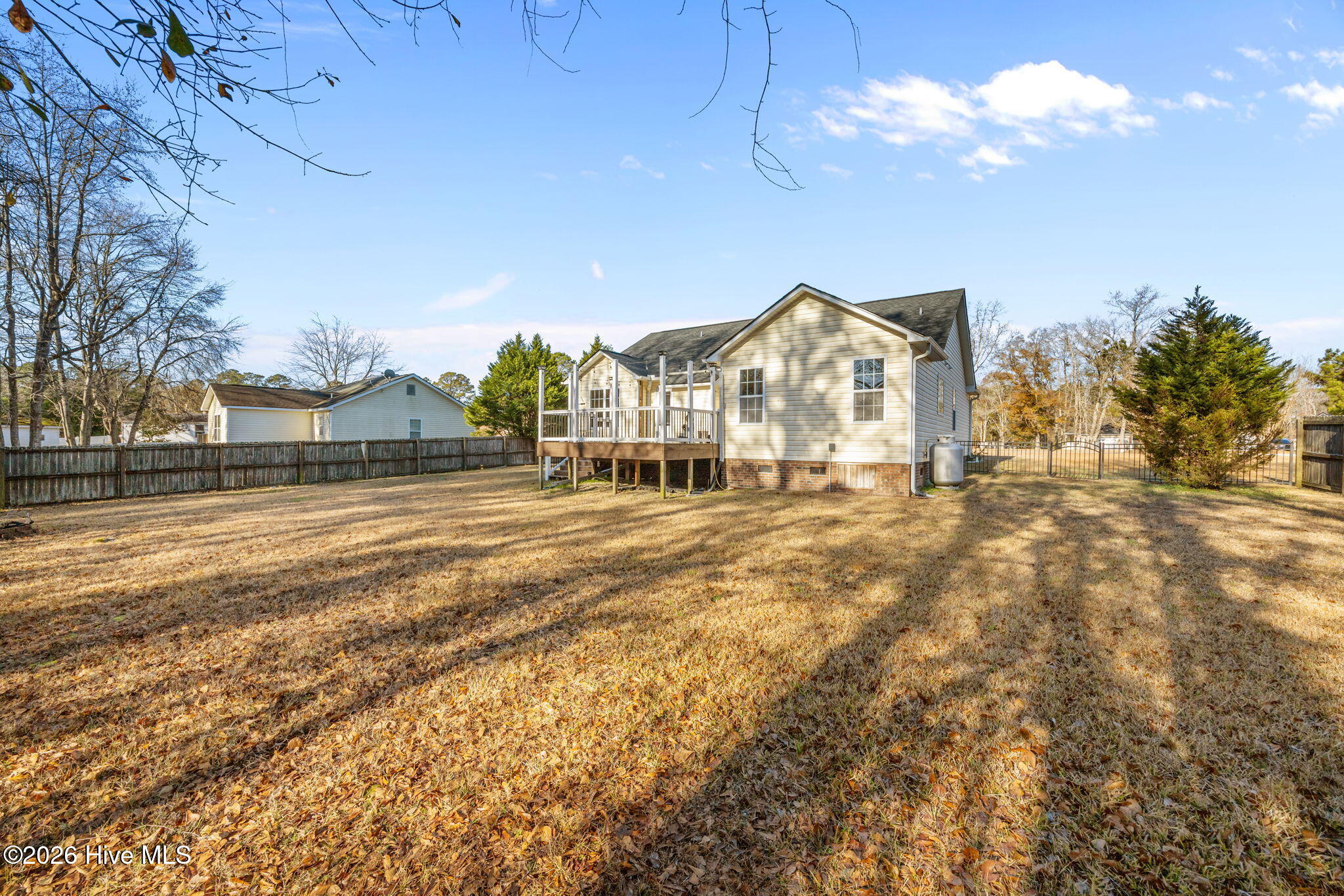 100522490 | Photo 40