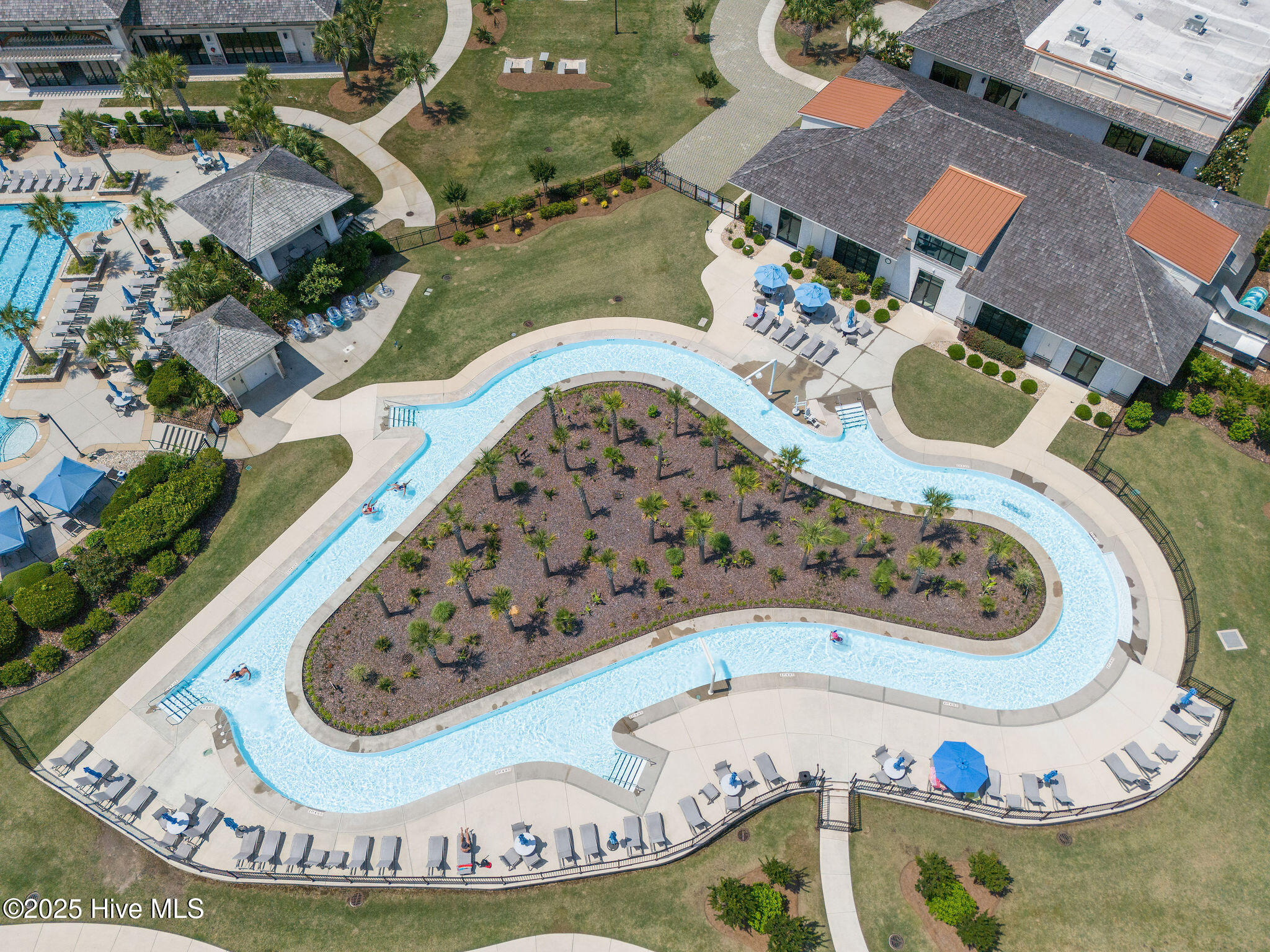 100542604 | Photo 73