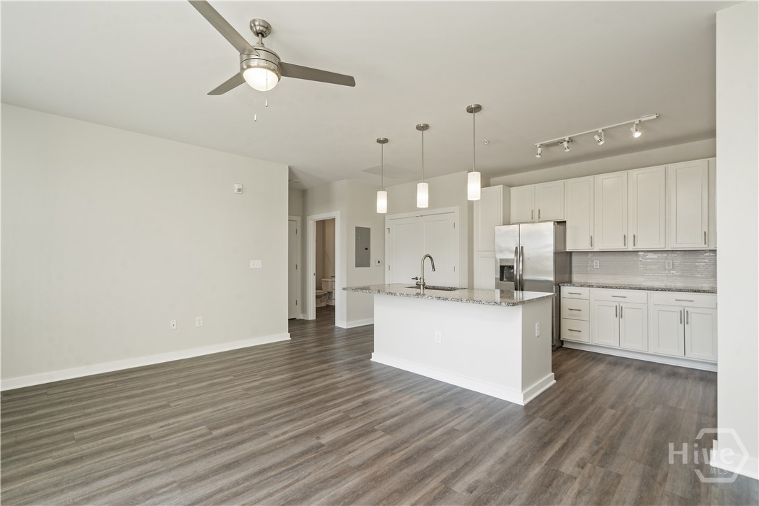 100 Prince Avenue B104