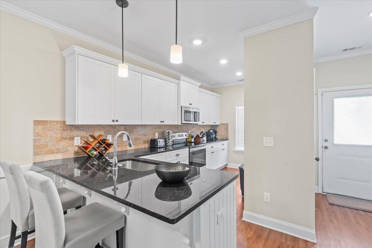 07-Kitchen