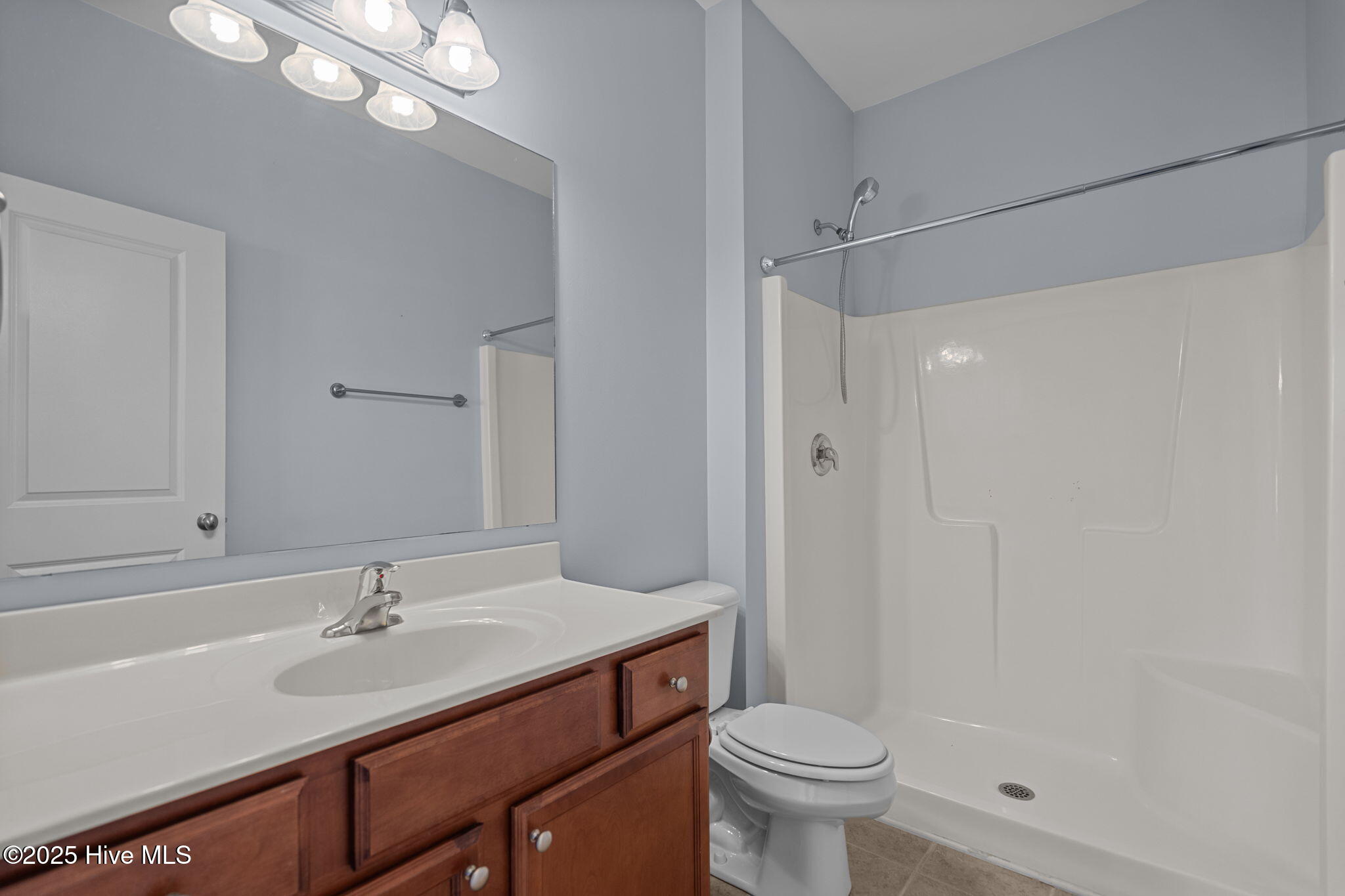 100559458 | Photo 25