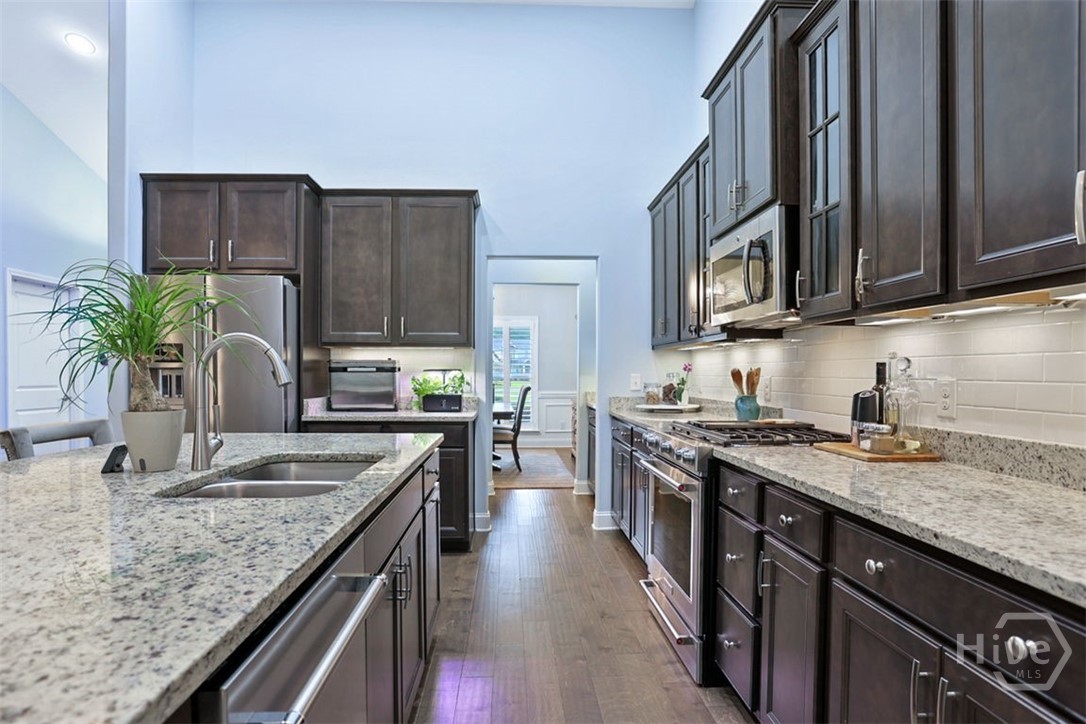 2009 Woodside Crossing