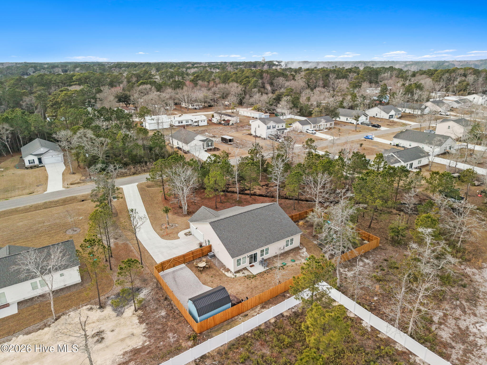 100556728 | Photo 50