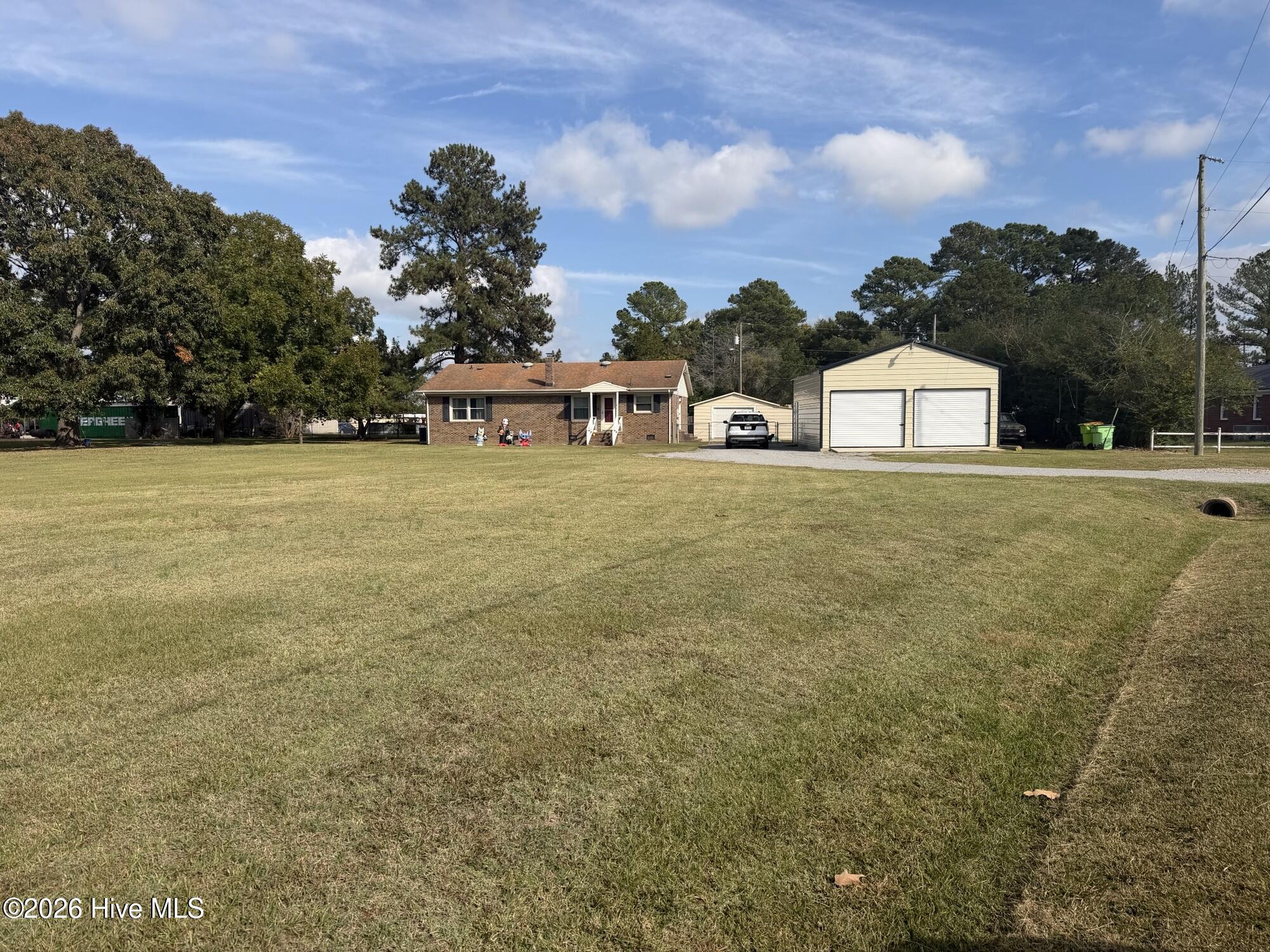 Photo 2 of Single family home for sale at 100 Haywood Dr, Roanoke Rapids, NC 27870 | MLS# 100613075 | Listing updated on 2026-10-28