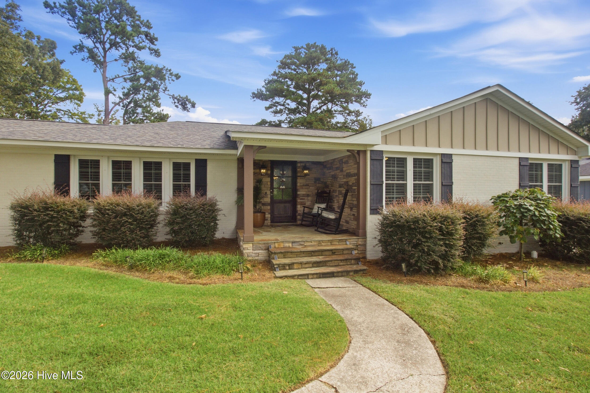 602 W Wilson Creek Drive,Trent Woods