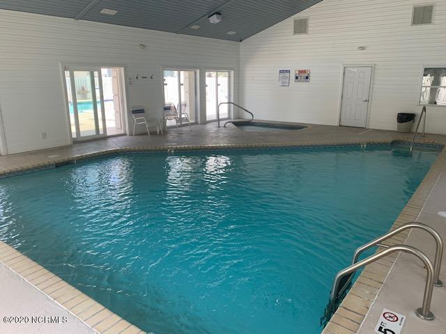 100565193 | Photo 11