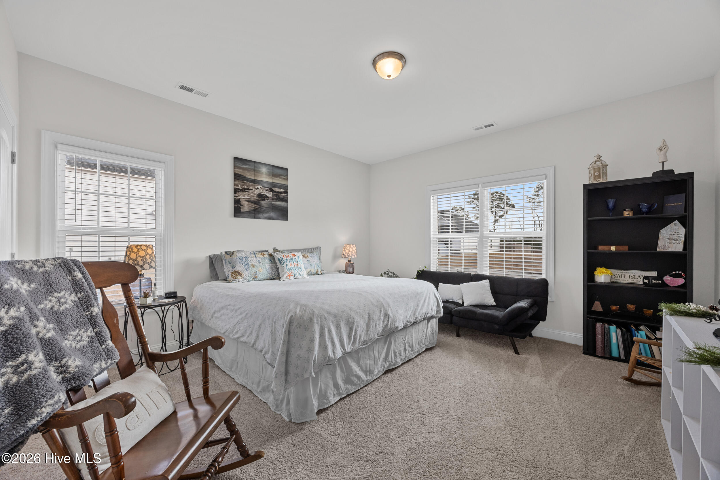 100547836 | Photo 29