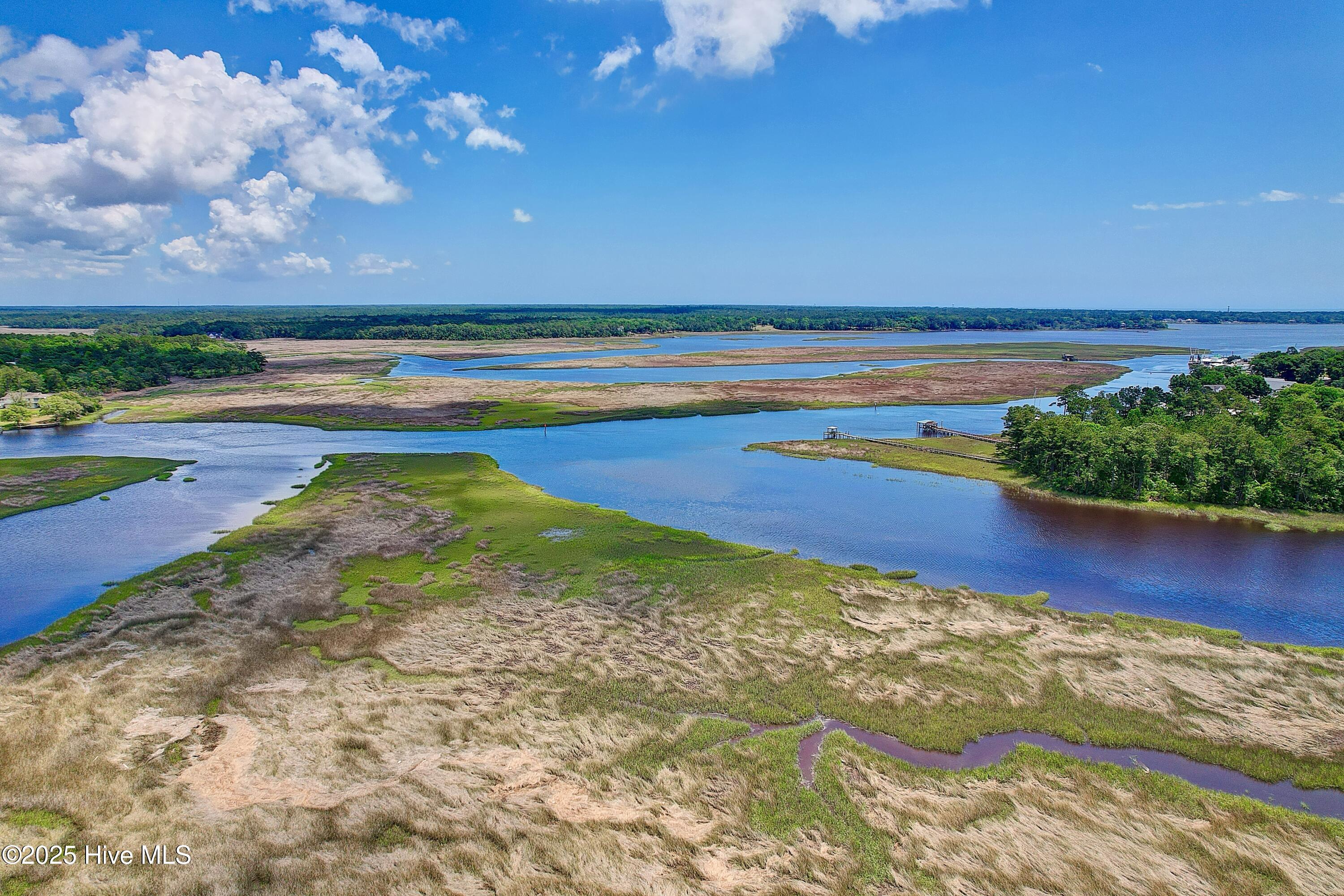 100545993 | Photo 40