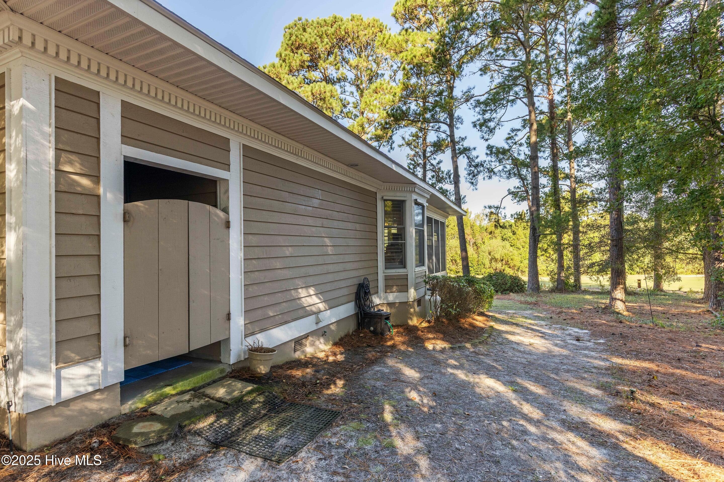 100541772 | Photo 73