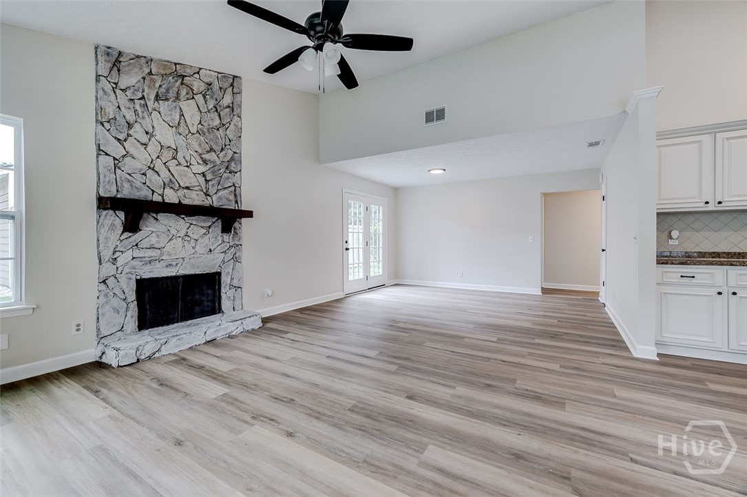 4th image of 1 E White Hawthorne Dr, Savannah, GA 31419 | MLS# SA356987