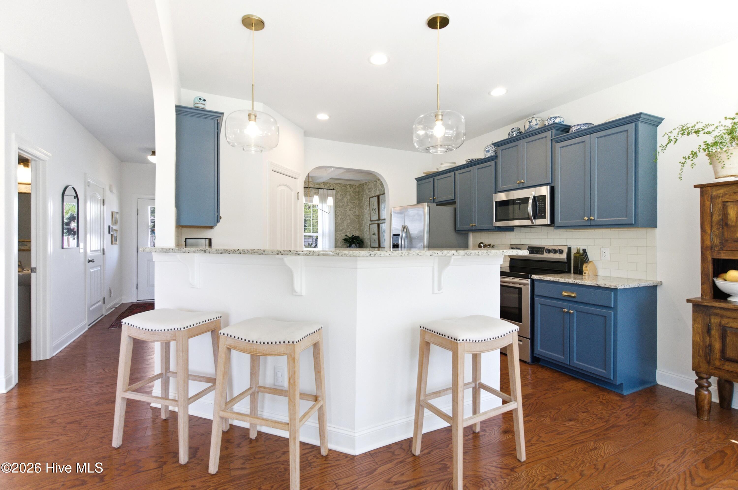 100561157 | Photo 19