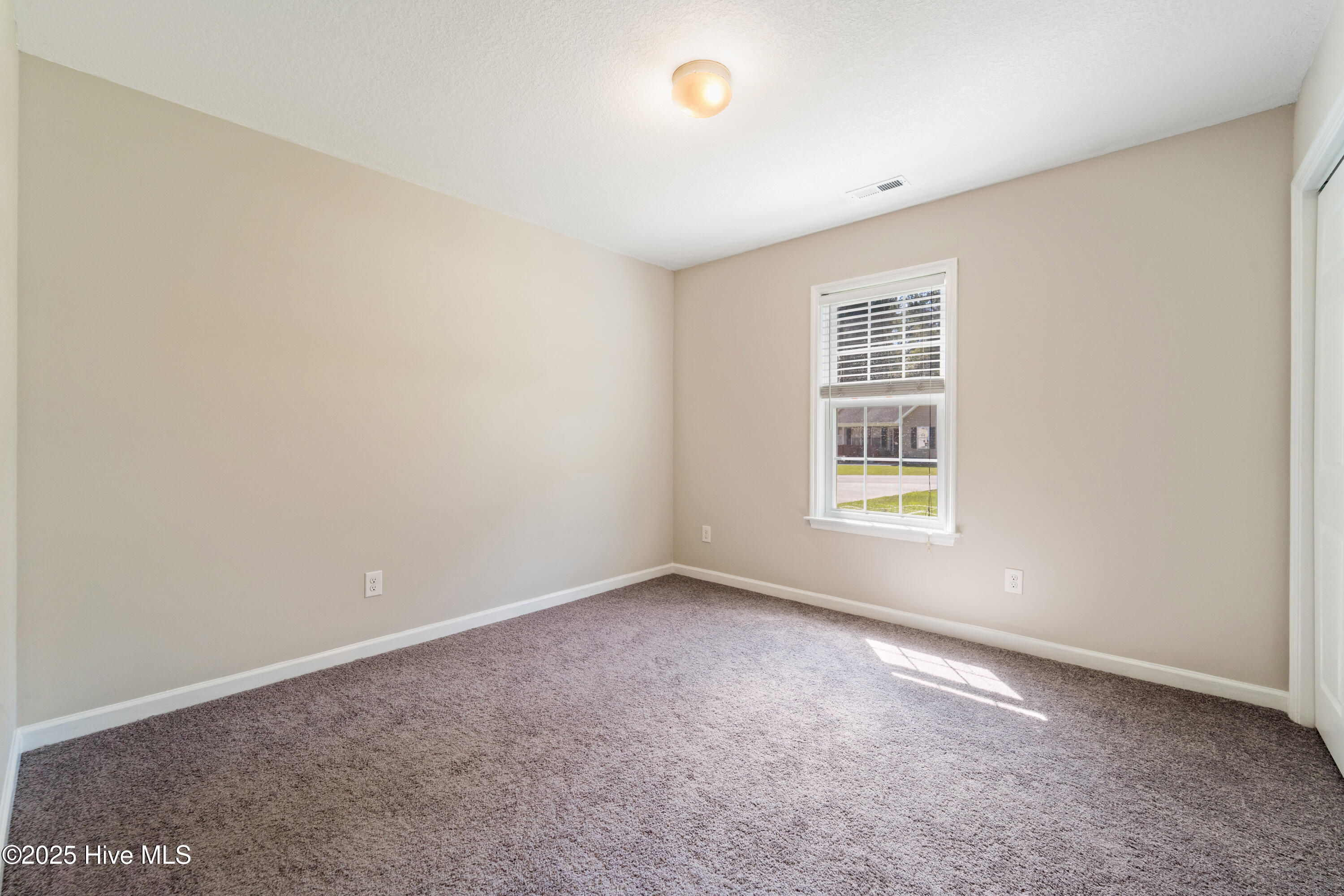 205 Sourwood Court, Jacksonville, NC 28540 – photo 18: DSC06292