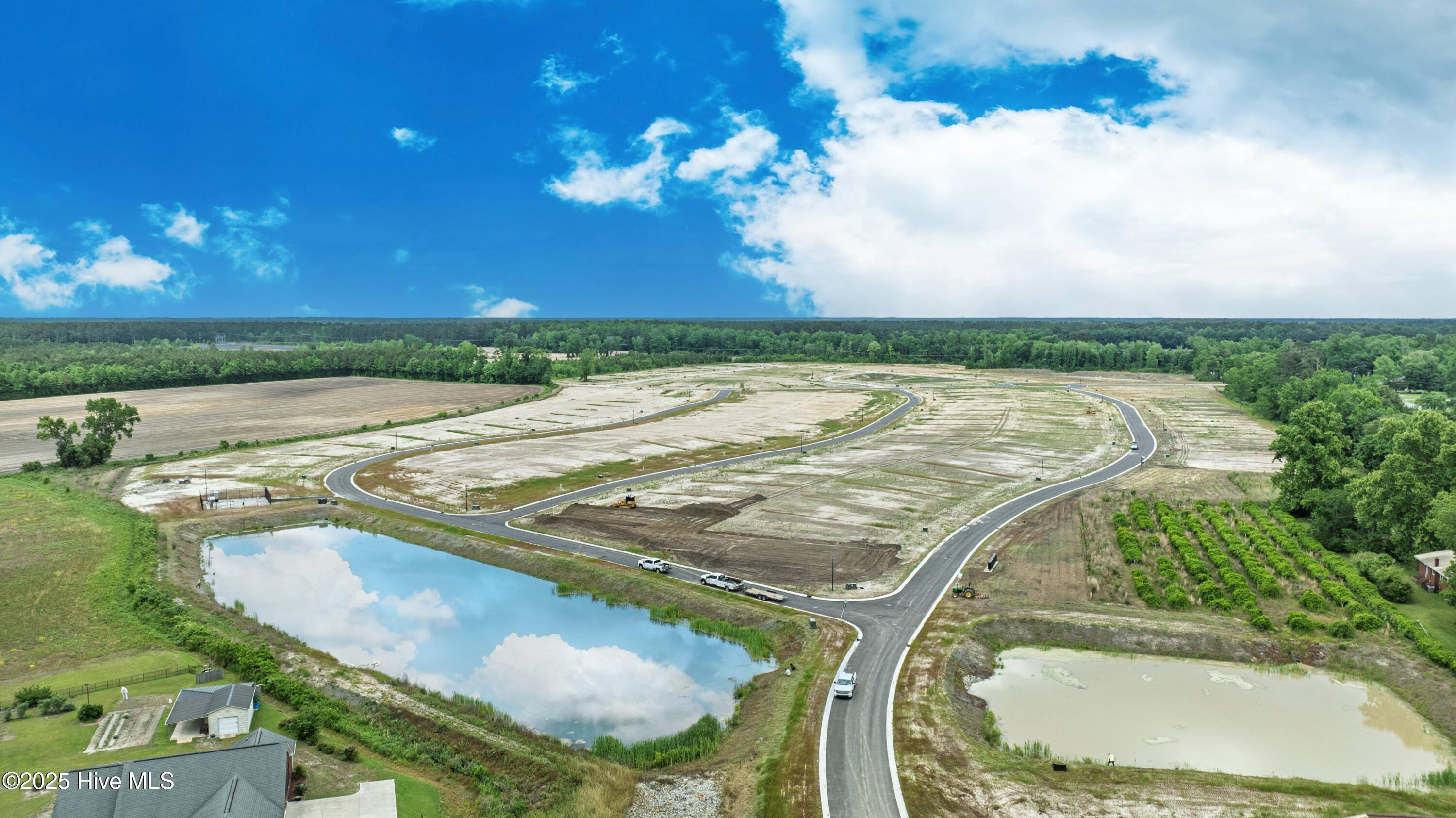 100563797 | Photo 28