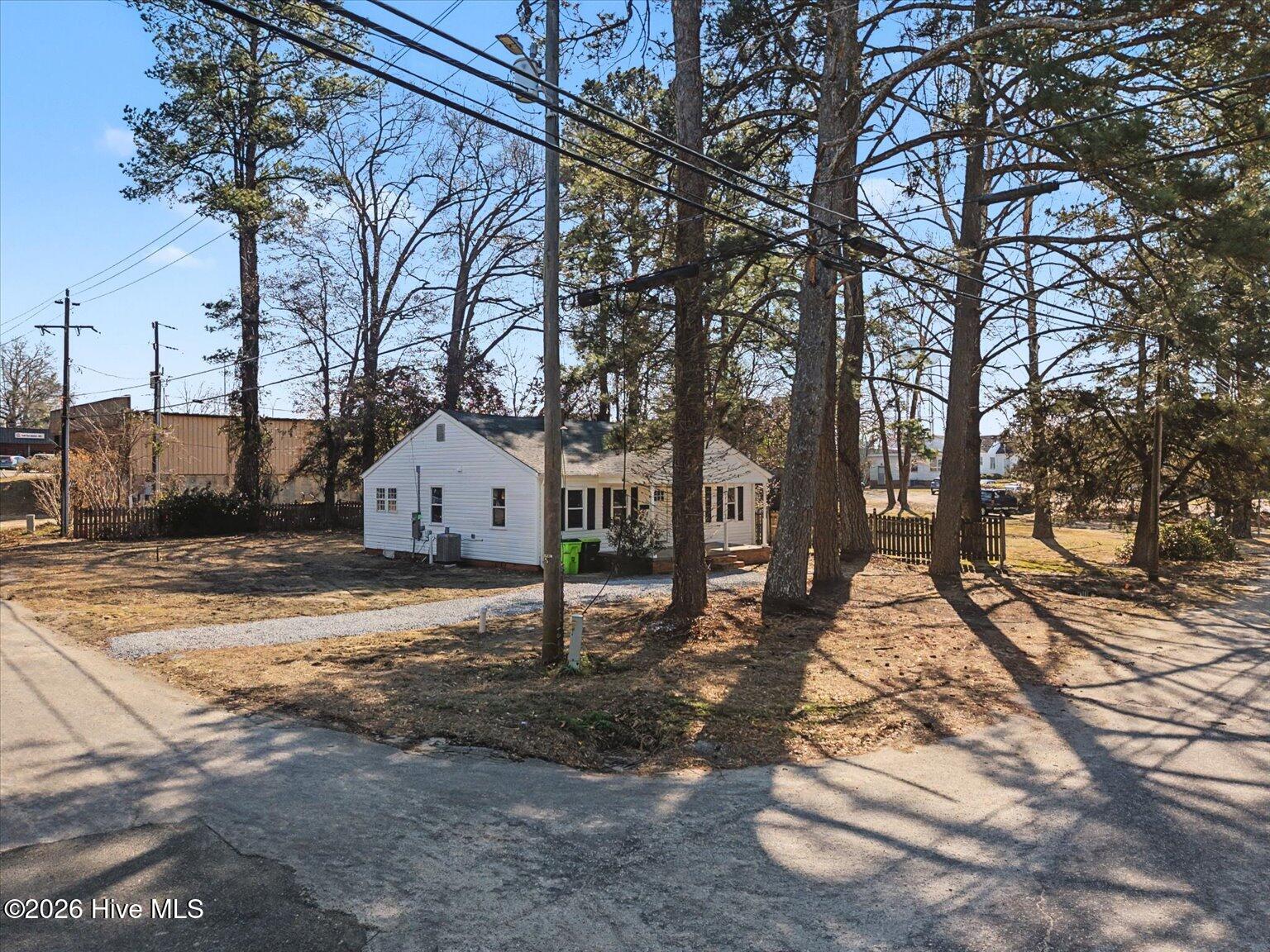 100554181 | Photo 42