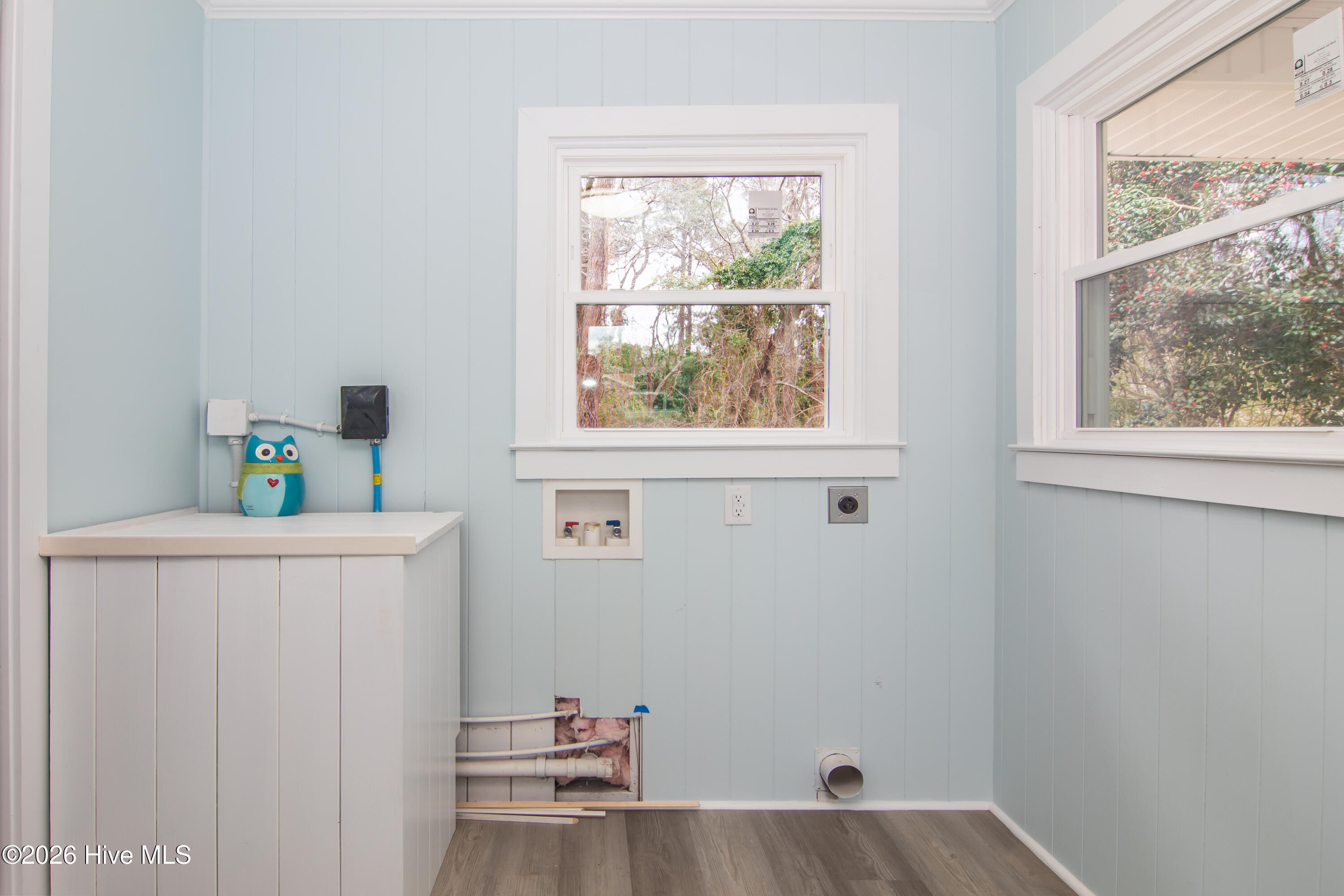 100555298 | Photo 22