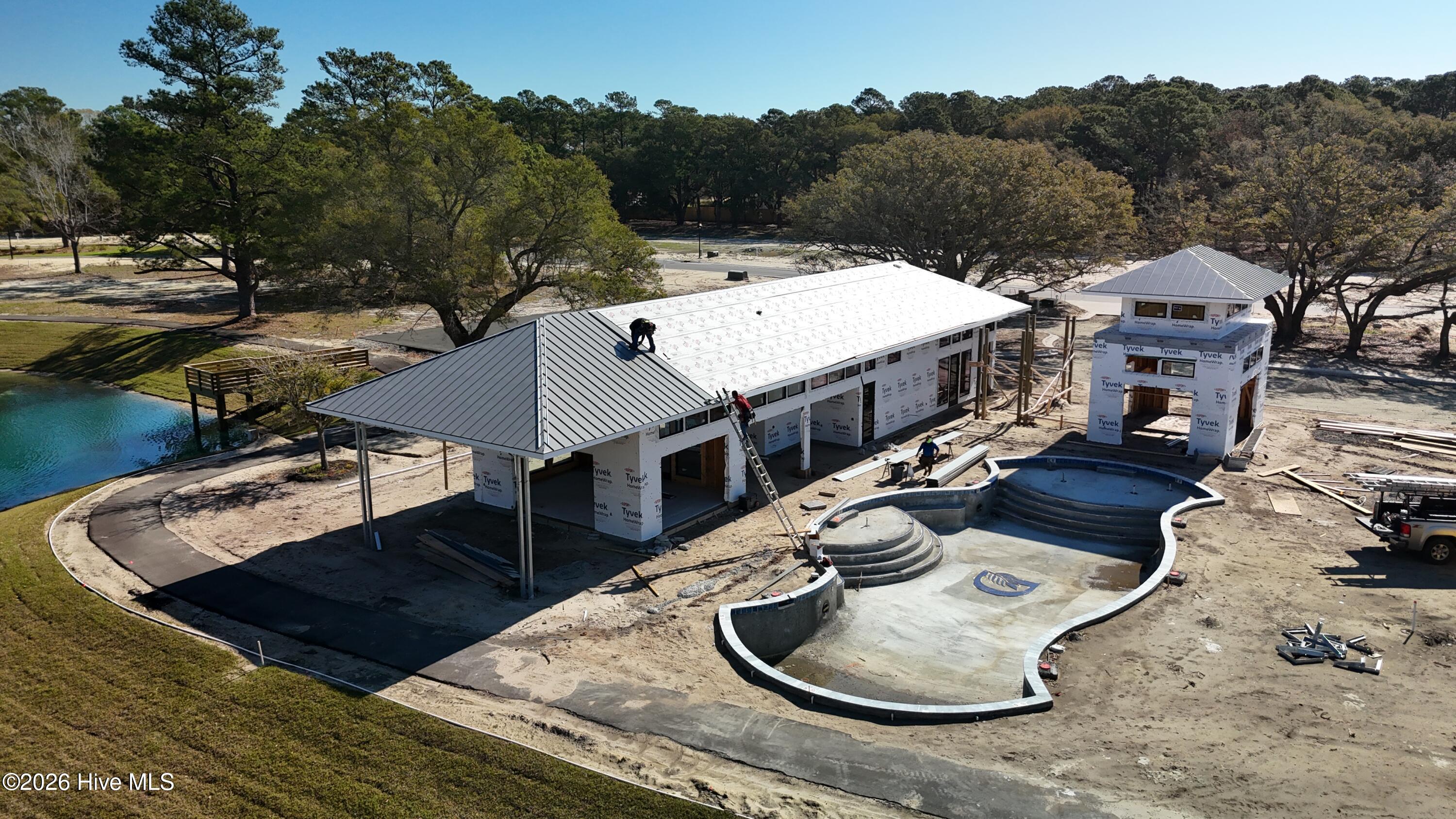 100561391 | Photo 11