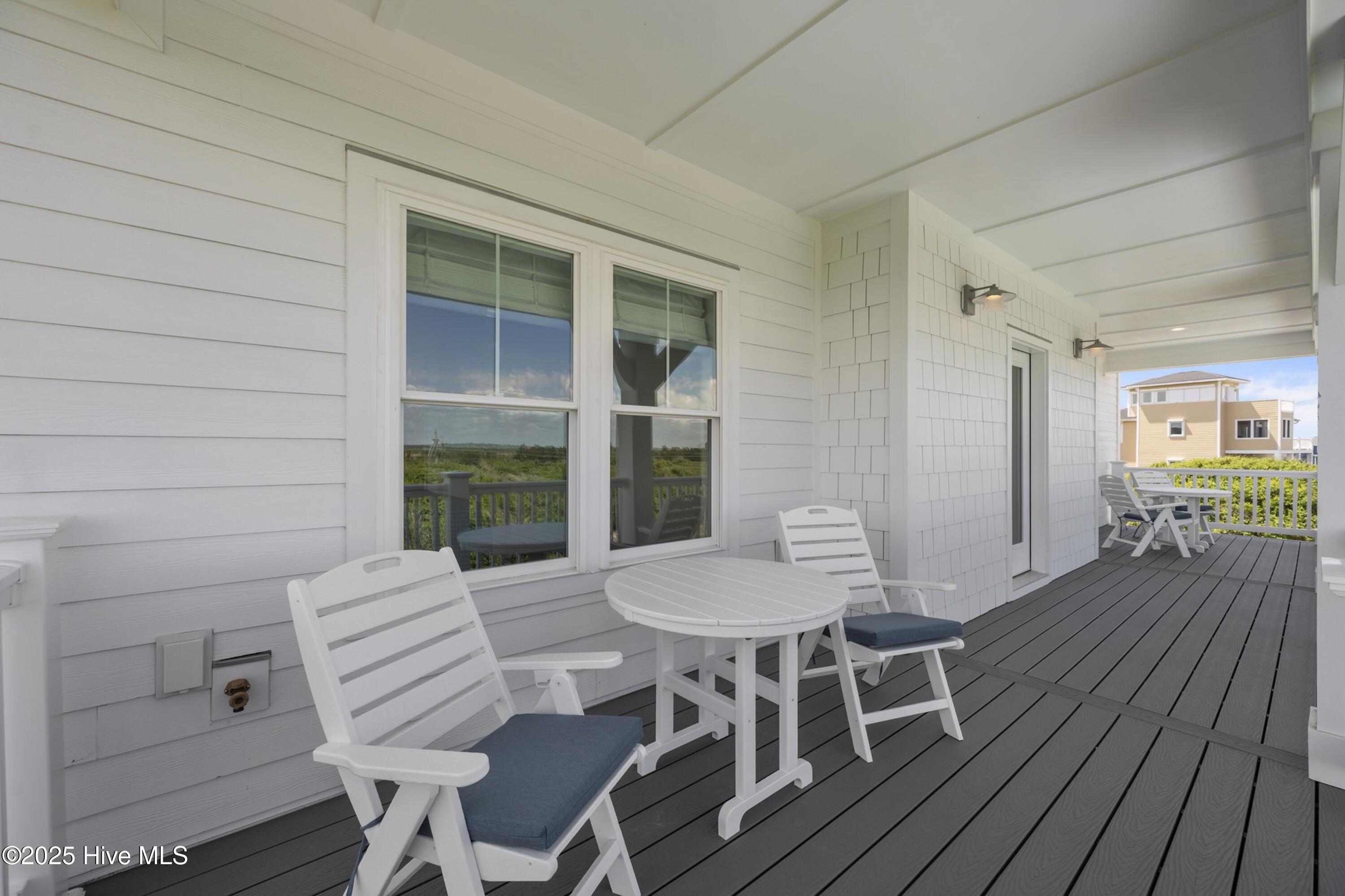 100510701 | Photo 68