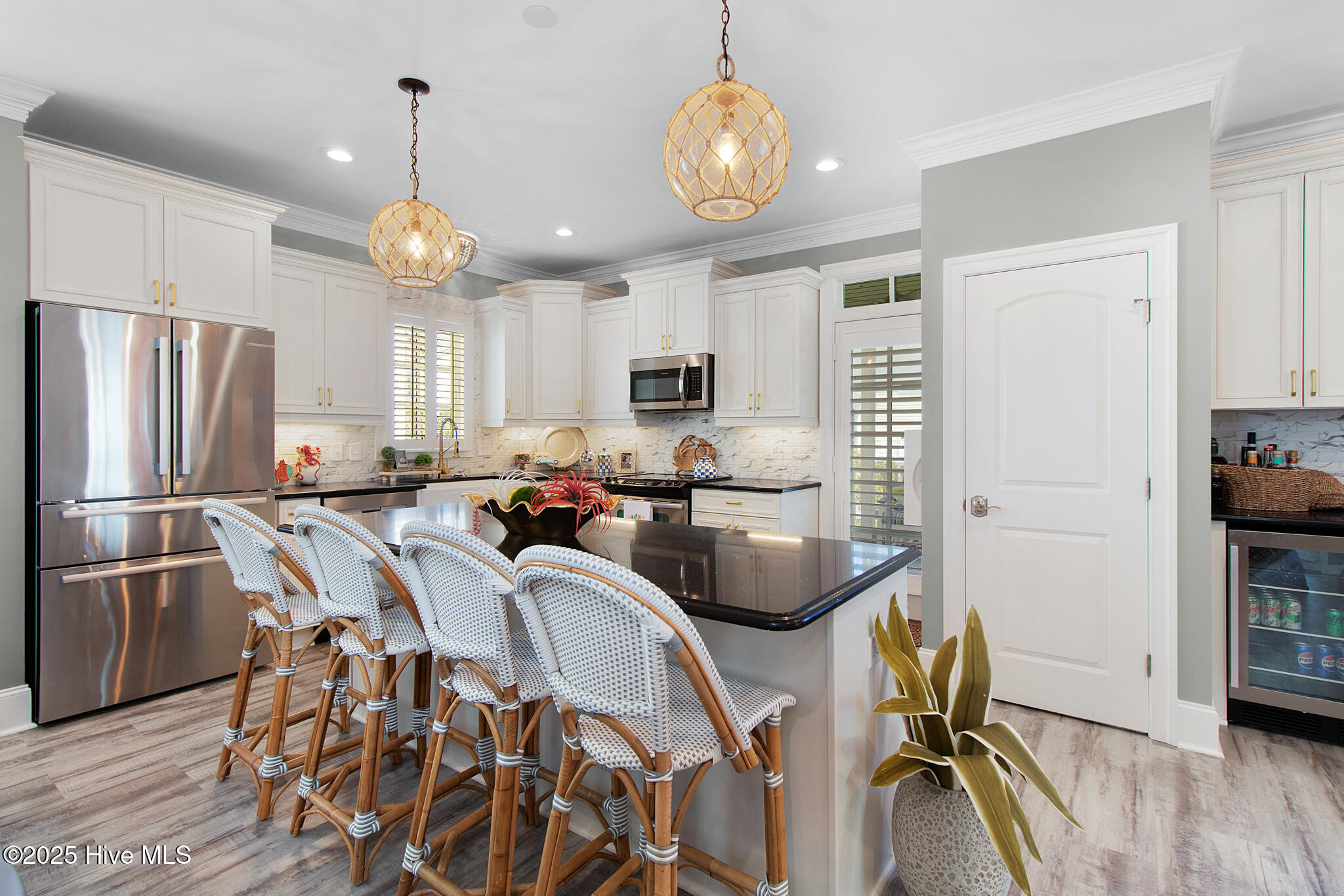 Kitchen with island seating