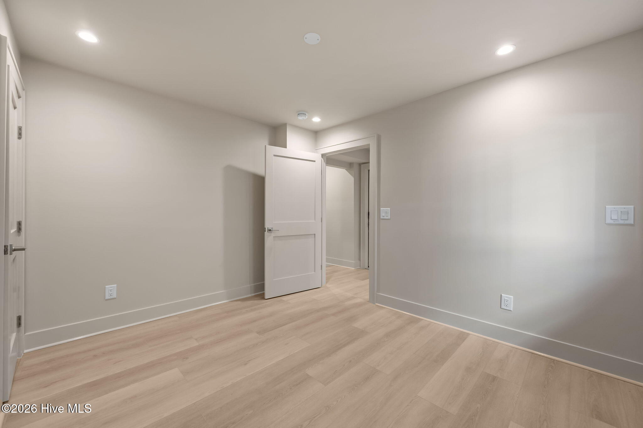 100552191 | Photo 120