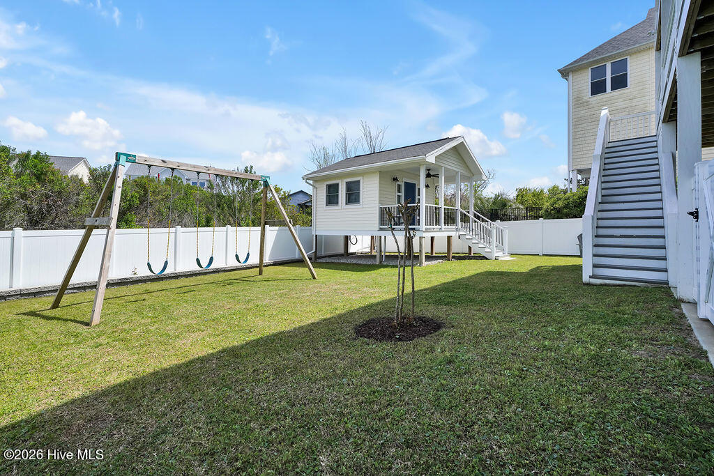 100566237 | Photo 46