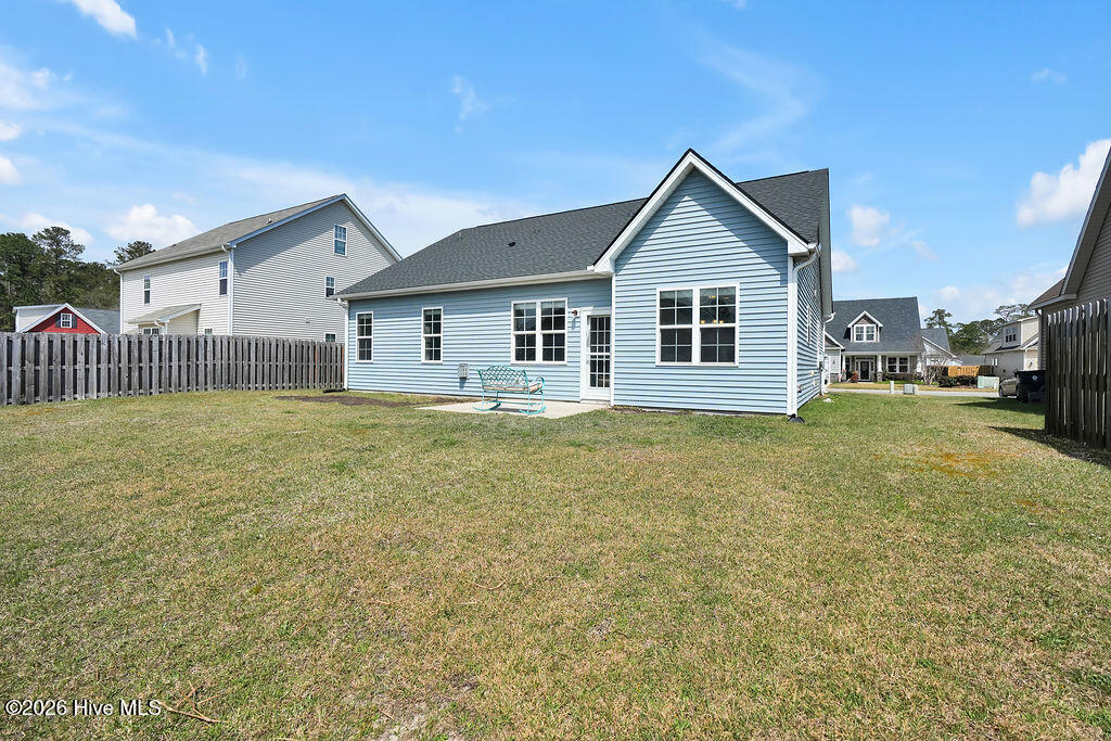 100564928 | Photo 29