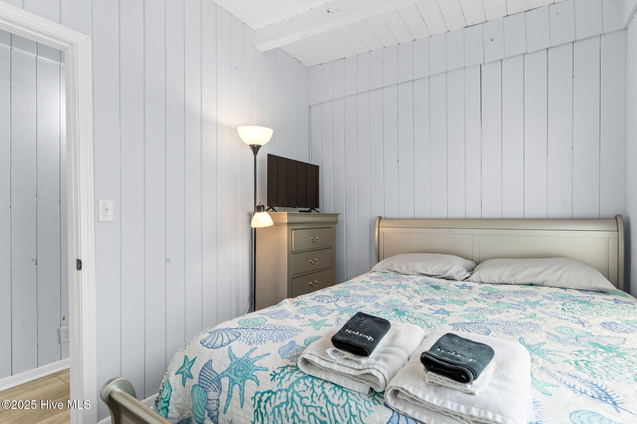 100526809 | Photo 31