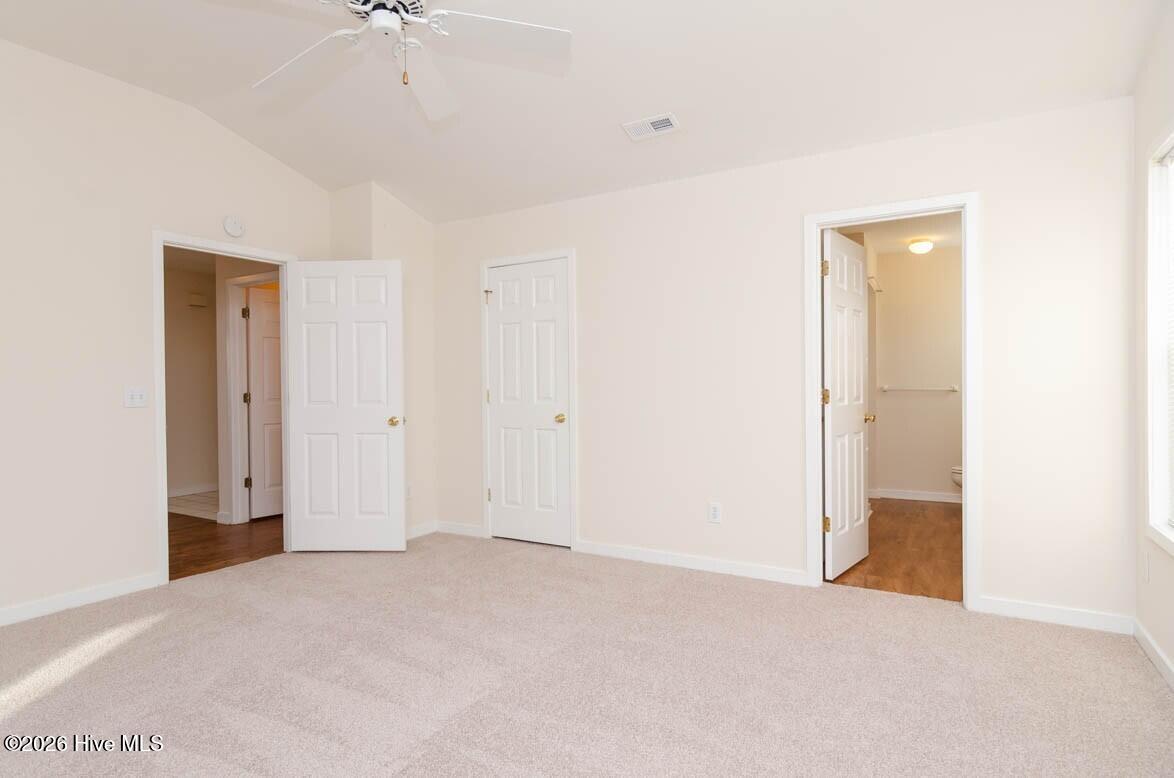 100552011 | Photo 13