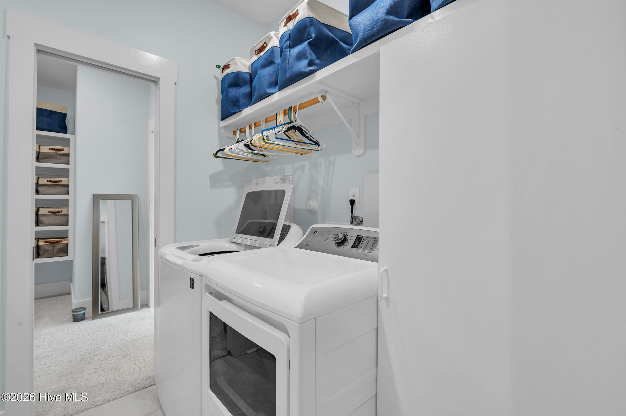 100550719 | Photo 29