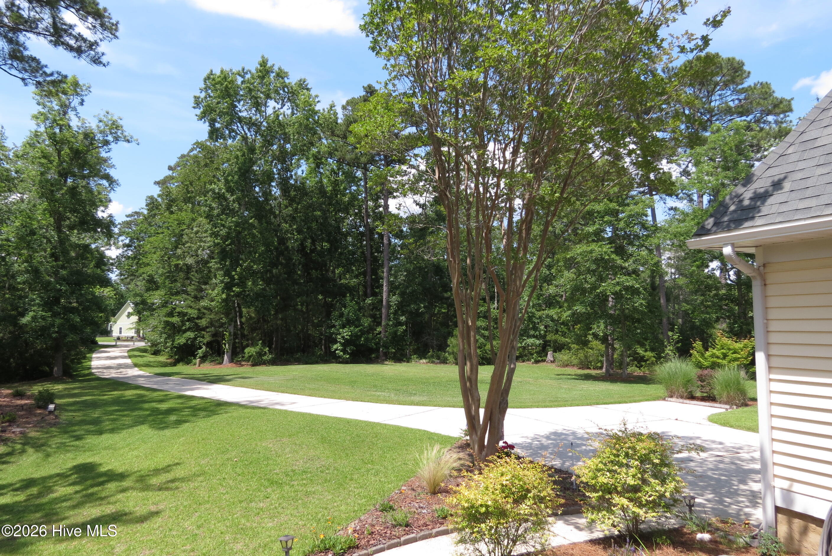 368 Winding Creek Drive,Oriental