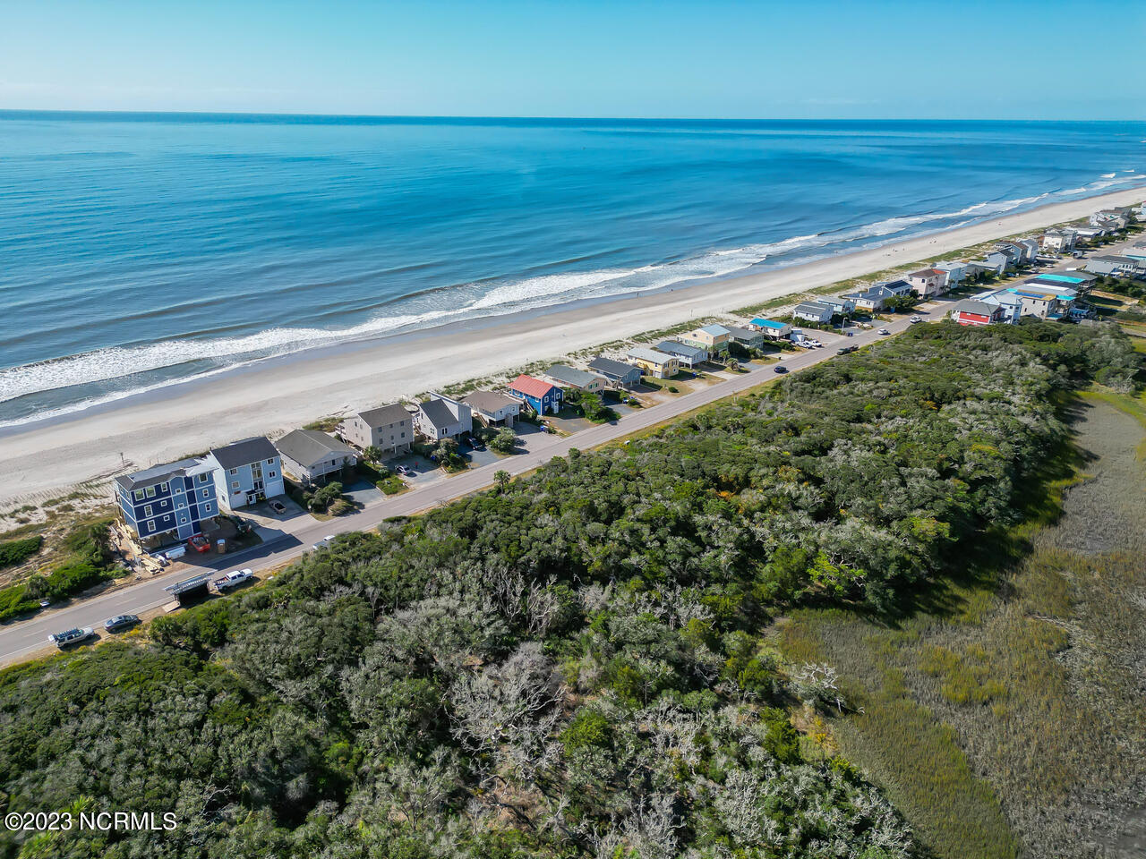 100551227 | Photo 21