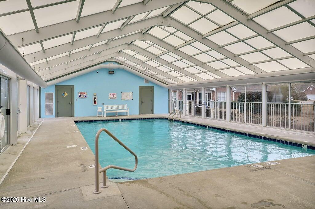 100557149 | Photo 46