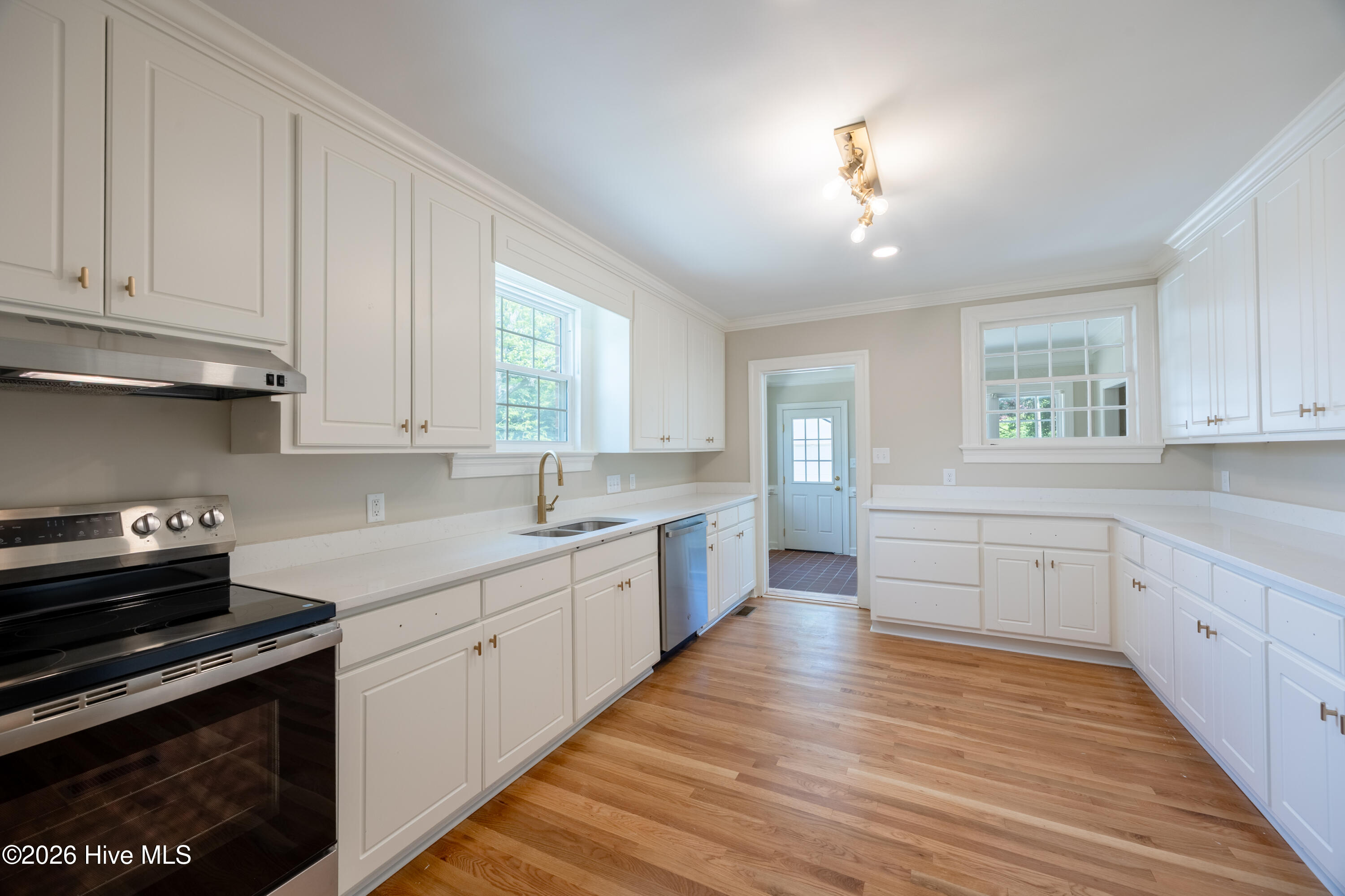 1520AndersonSt_32