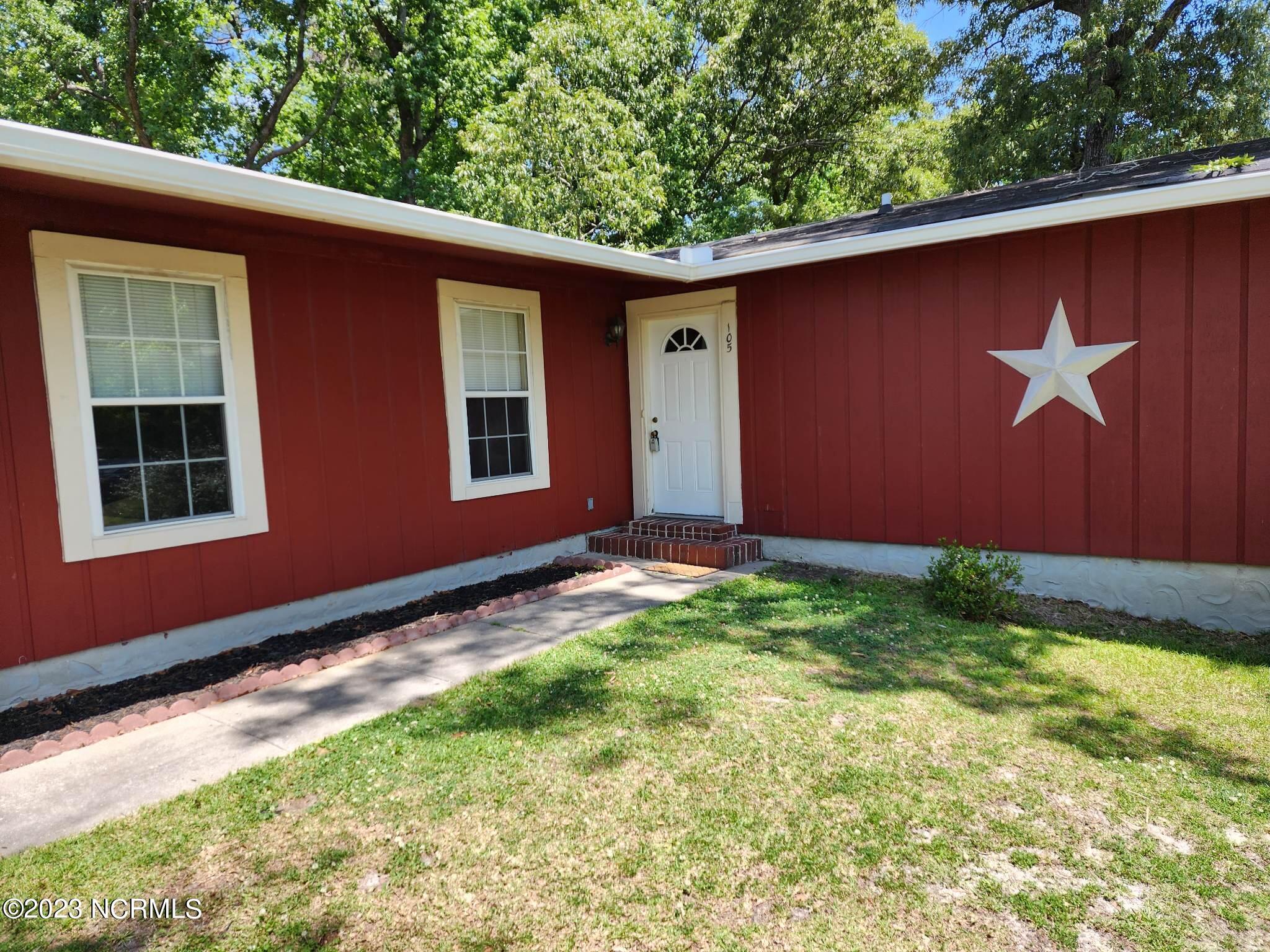 105 Briarwood Court,Jacksonville