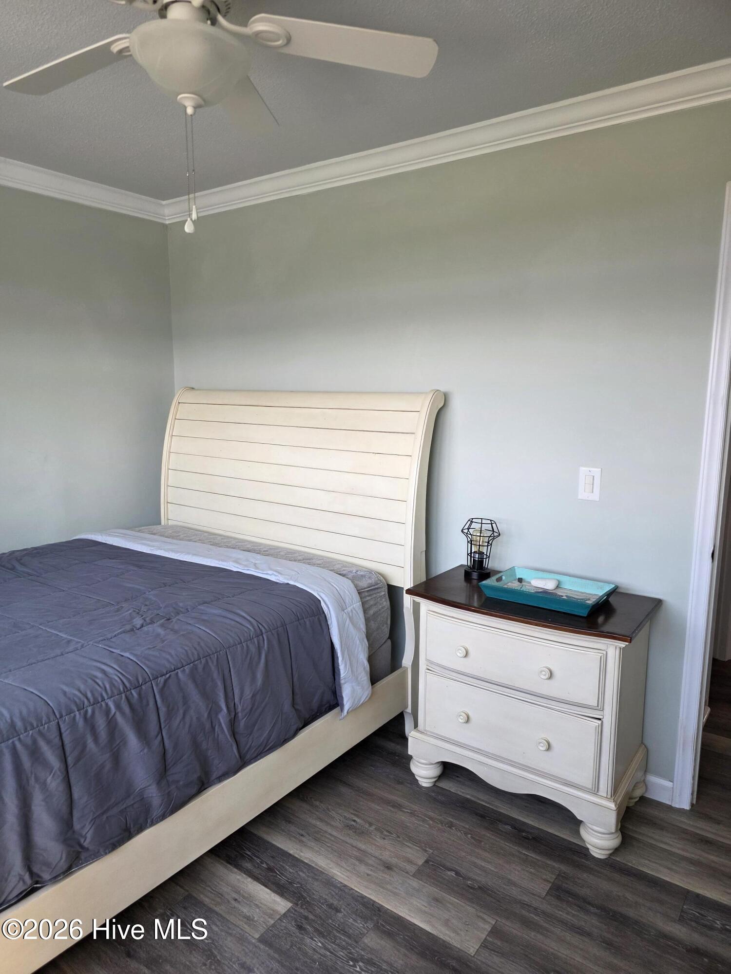 100570154 | Photo 68