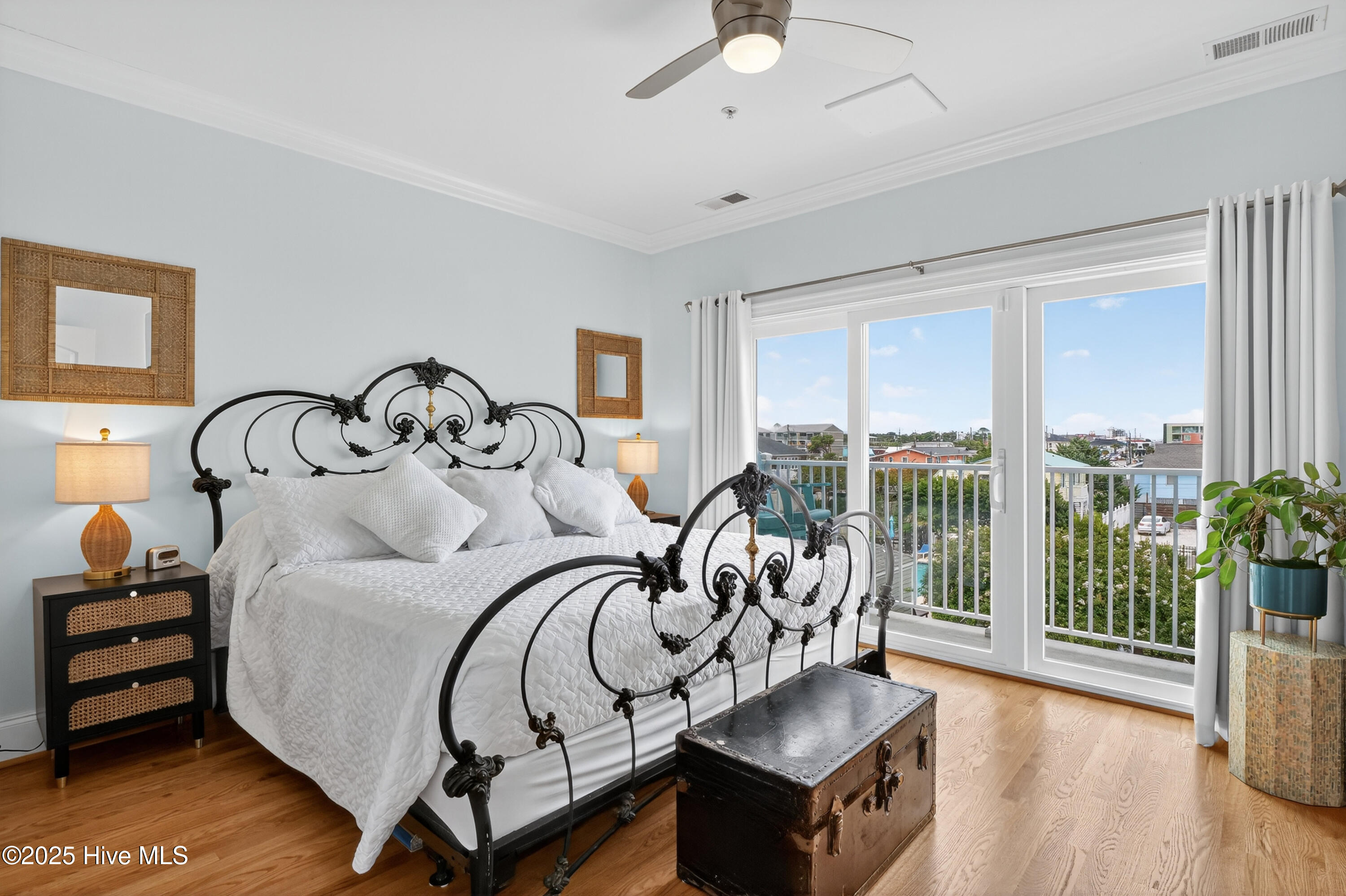 100524074 | Photo 29