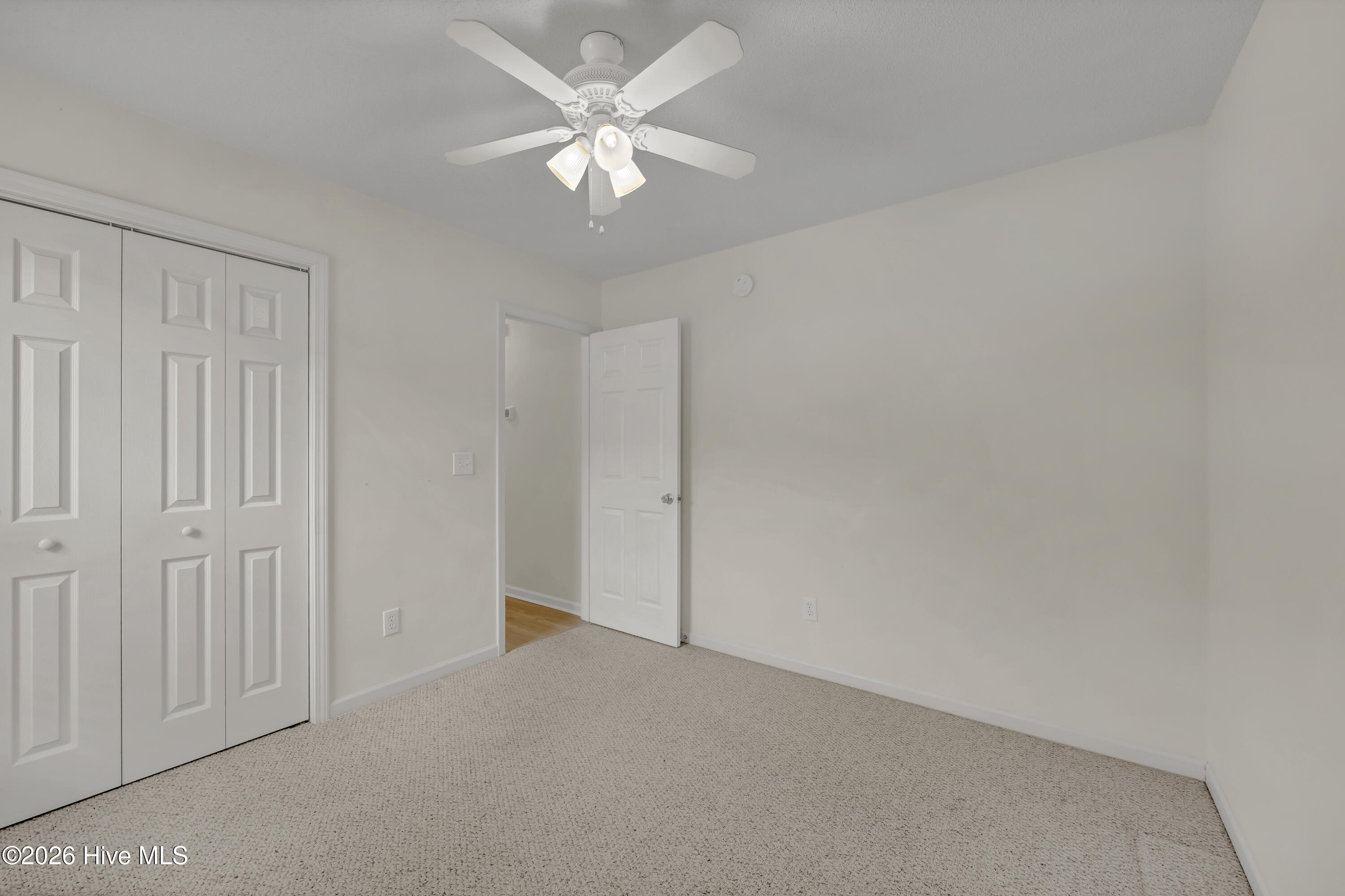 100557112 | Photo 21