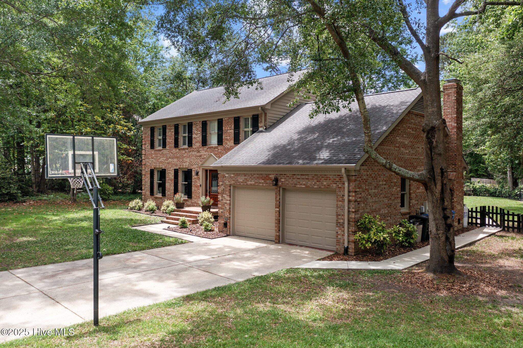 100569850 | Photo 15