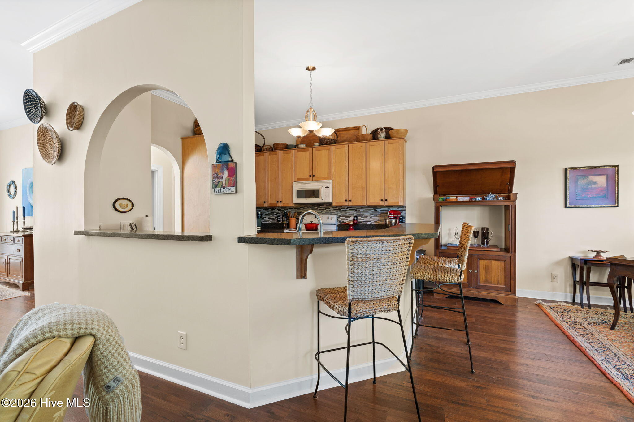 100567853 | Photo 10