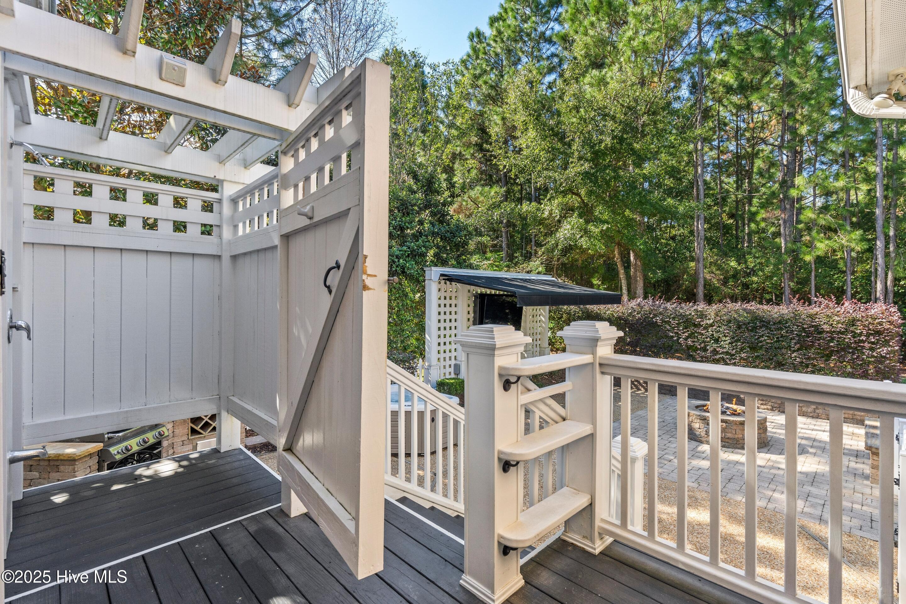 100537551 | Photo 50