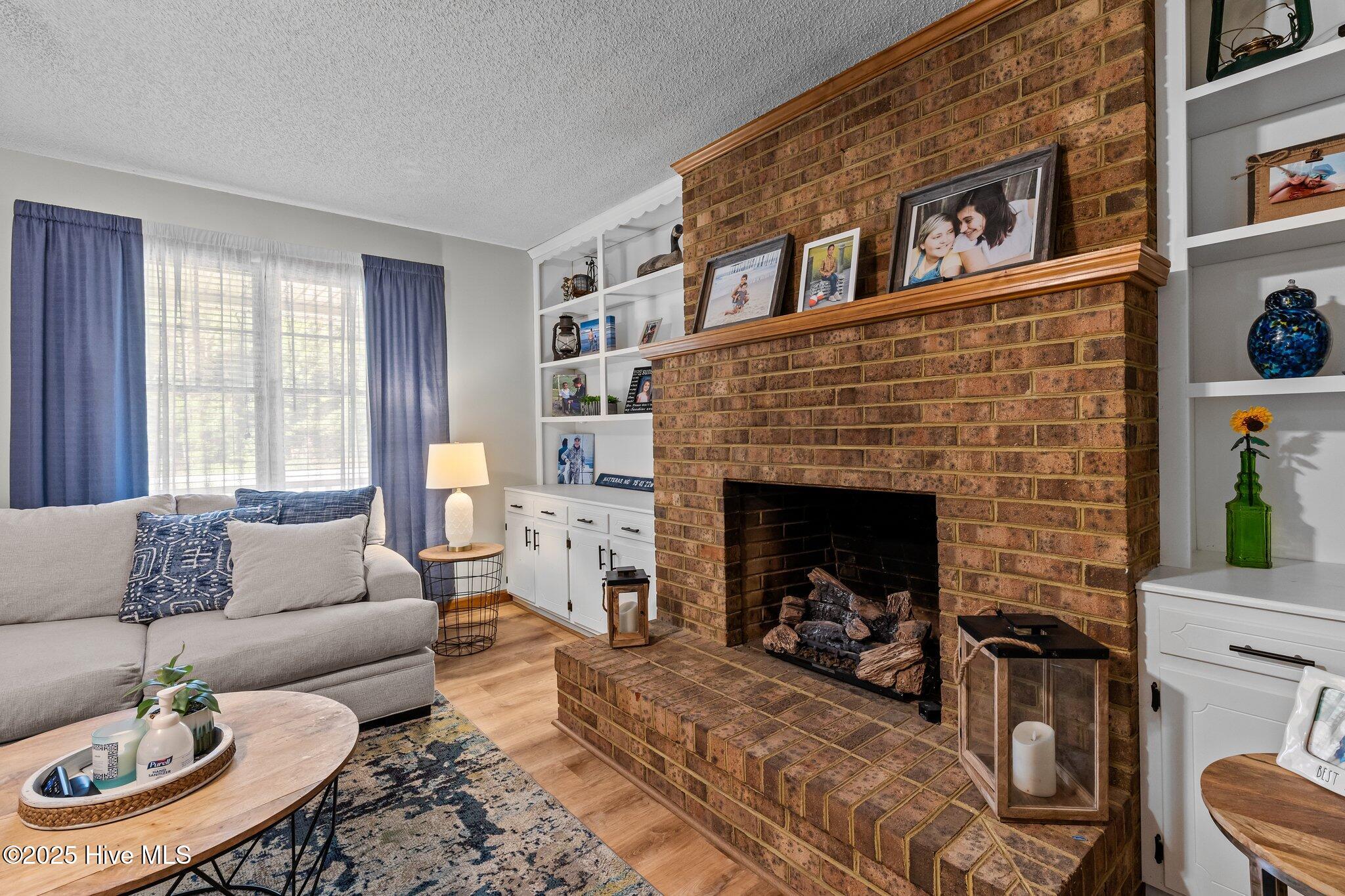 38-web-or-mls-1002 Little River Dr, Eliz