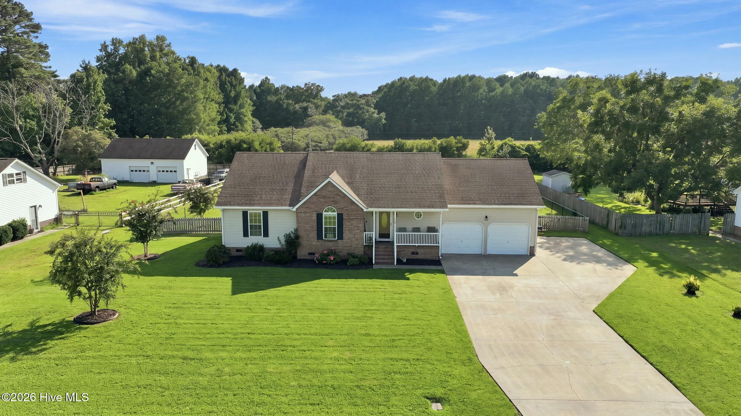 Photo 3 of Single family home for sale at 102 Smith Dr, Camden, NC 27921 | MLS# 100598988 | Listing updated on 2026-08-28