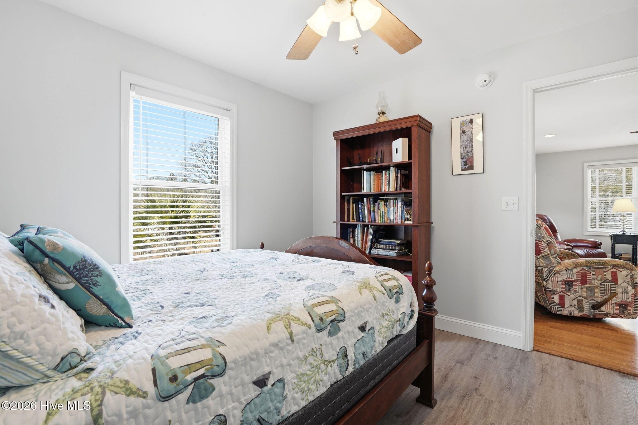 100555111 | Photo 60