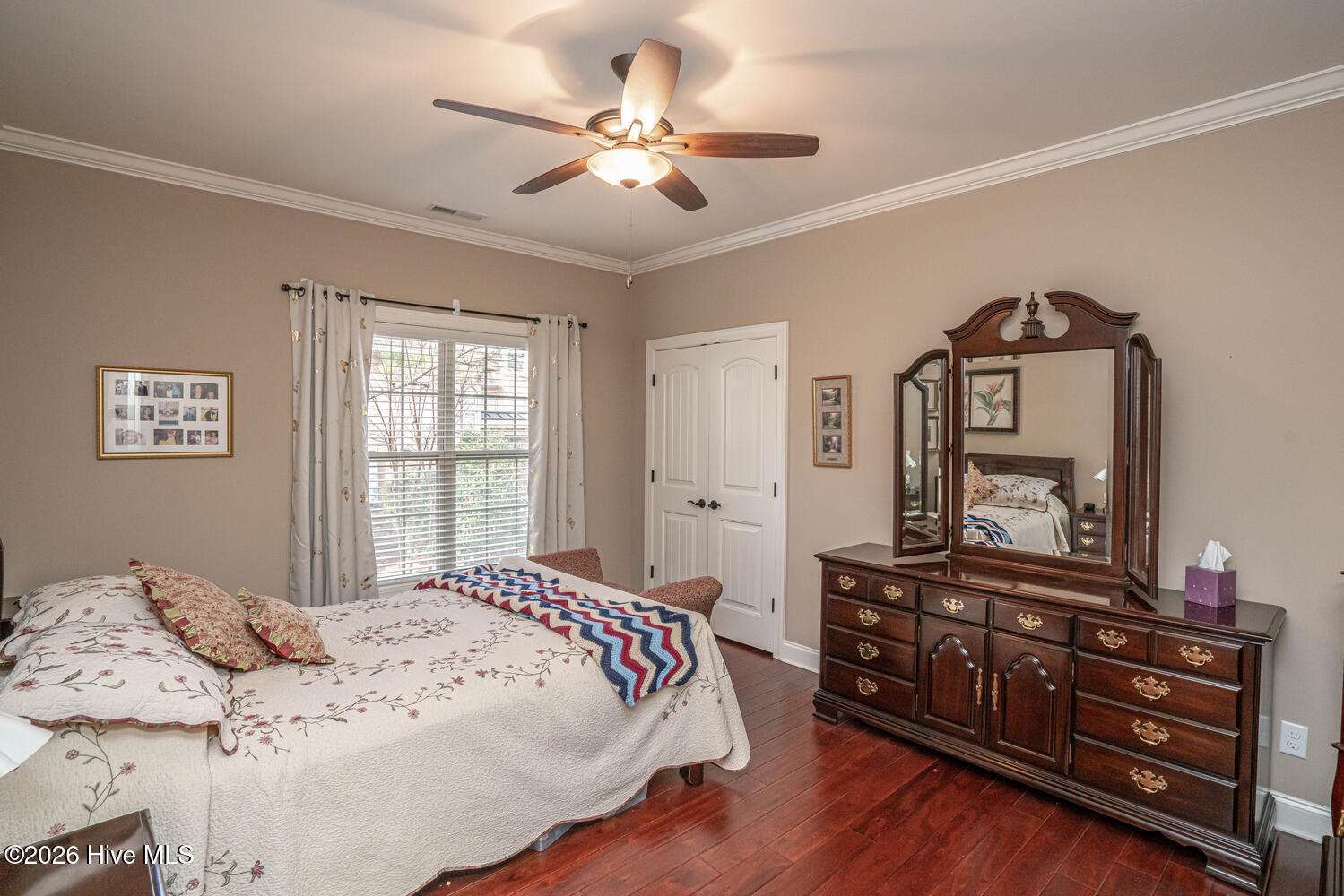 100552025 | Photo 46