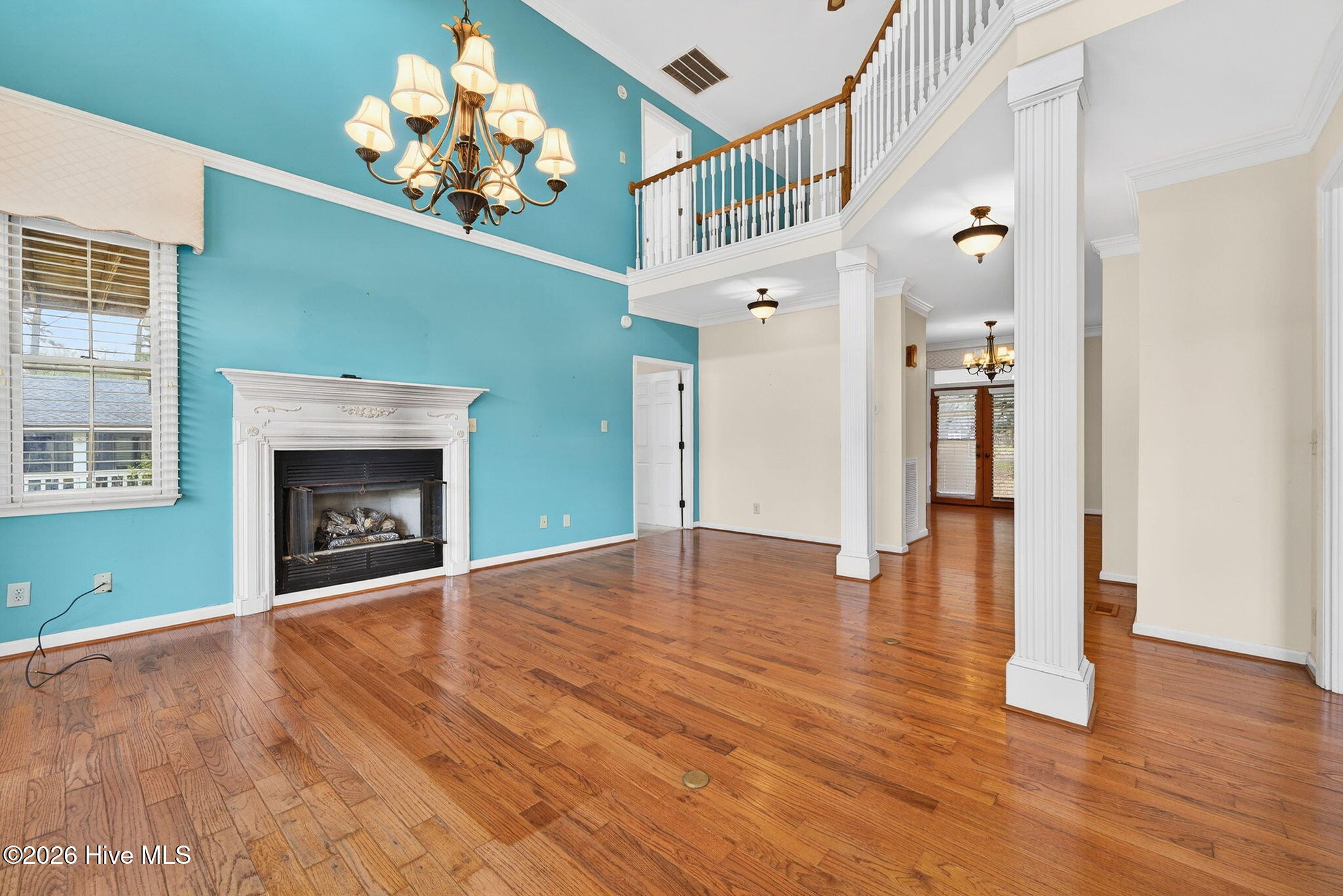 100559541 | Photo 16