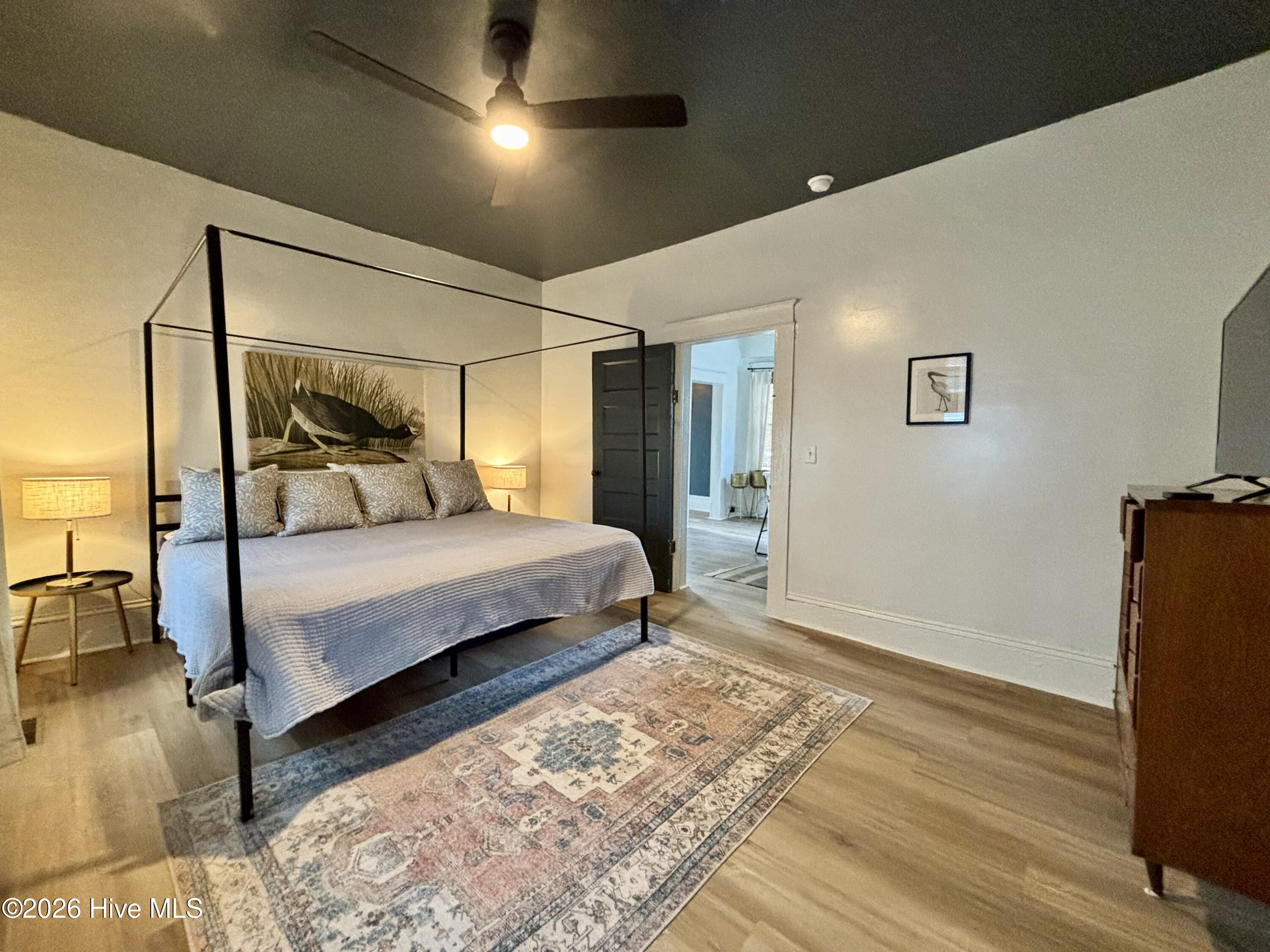 100556581 | Photo 20