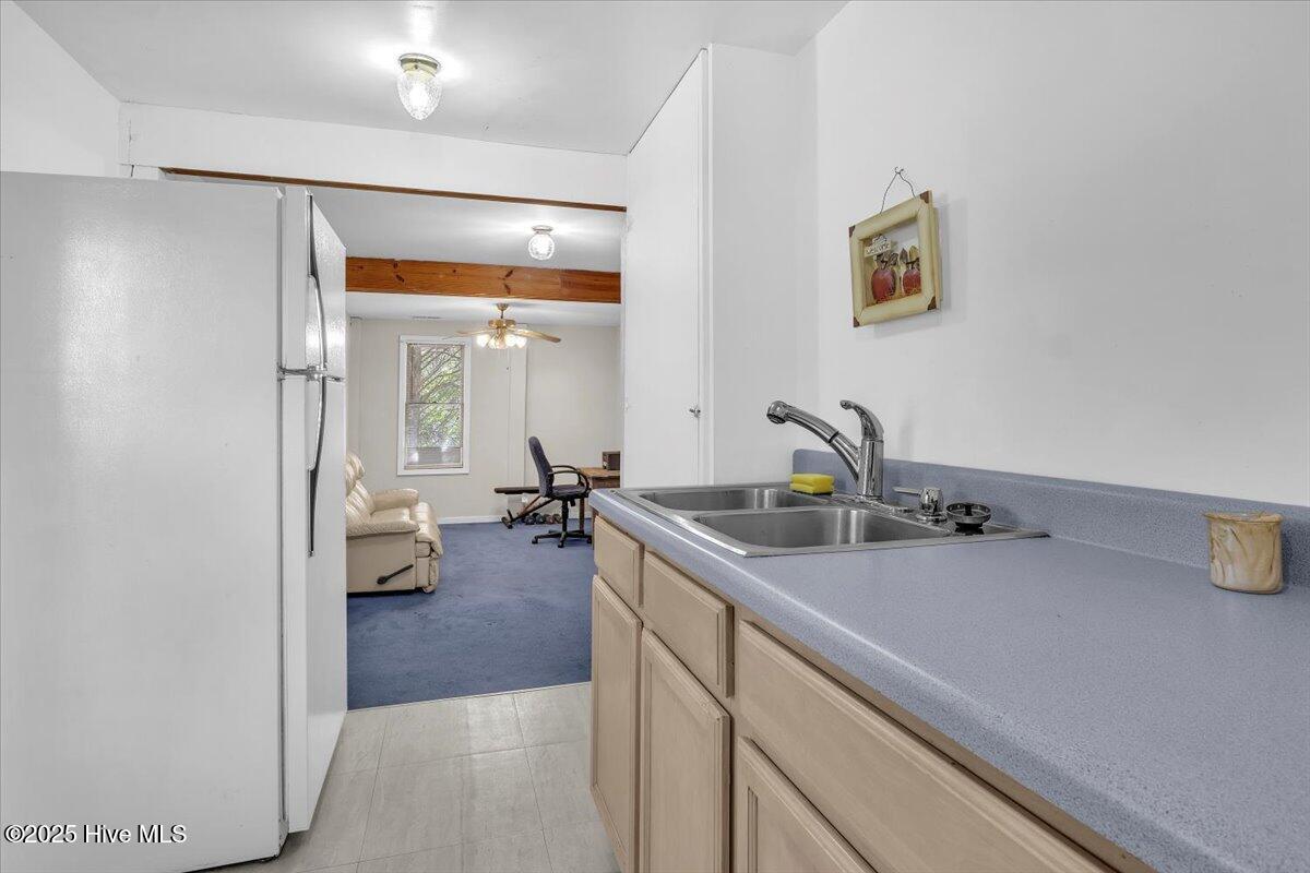 100539108 | Photo 44