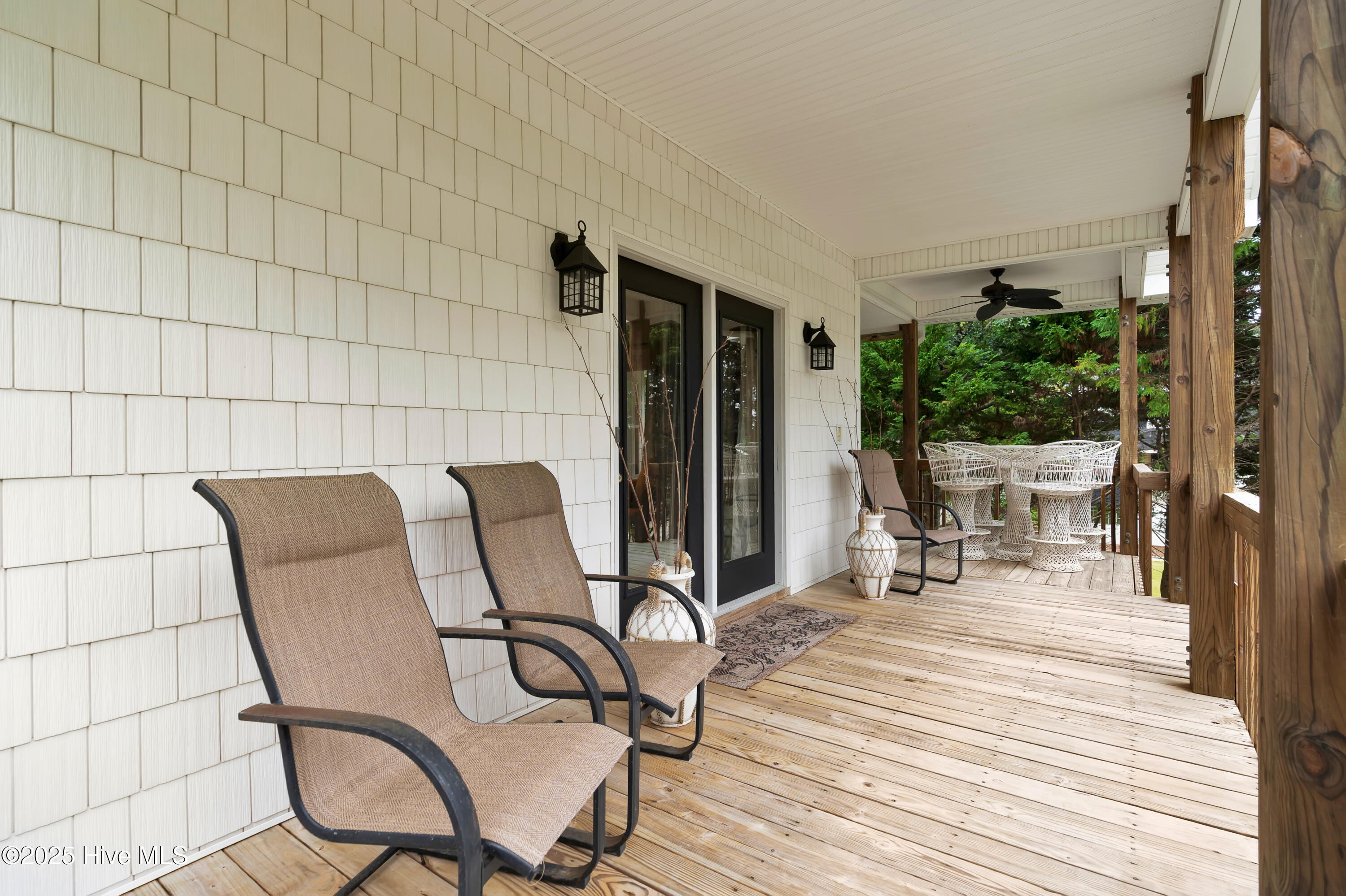 100530554 | Photo 38