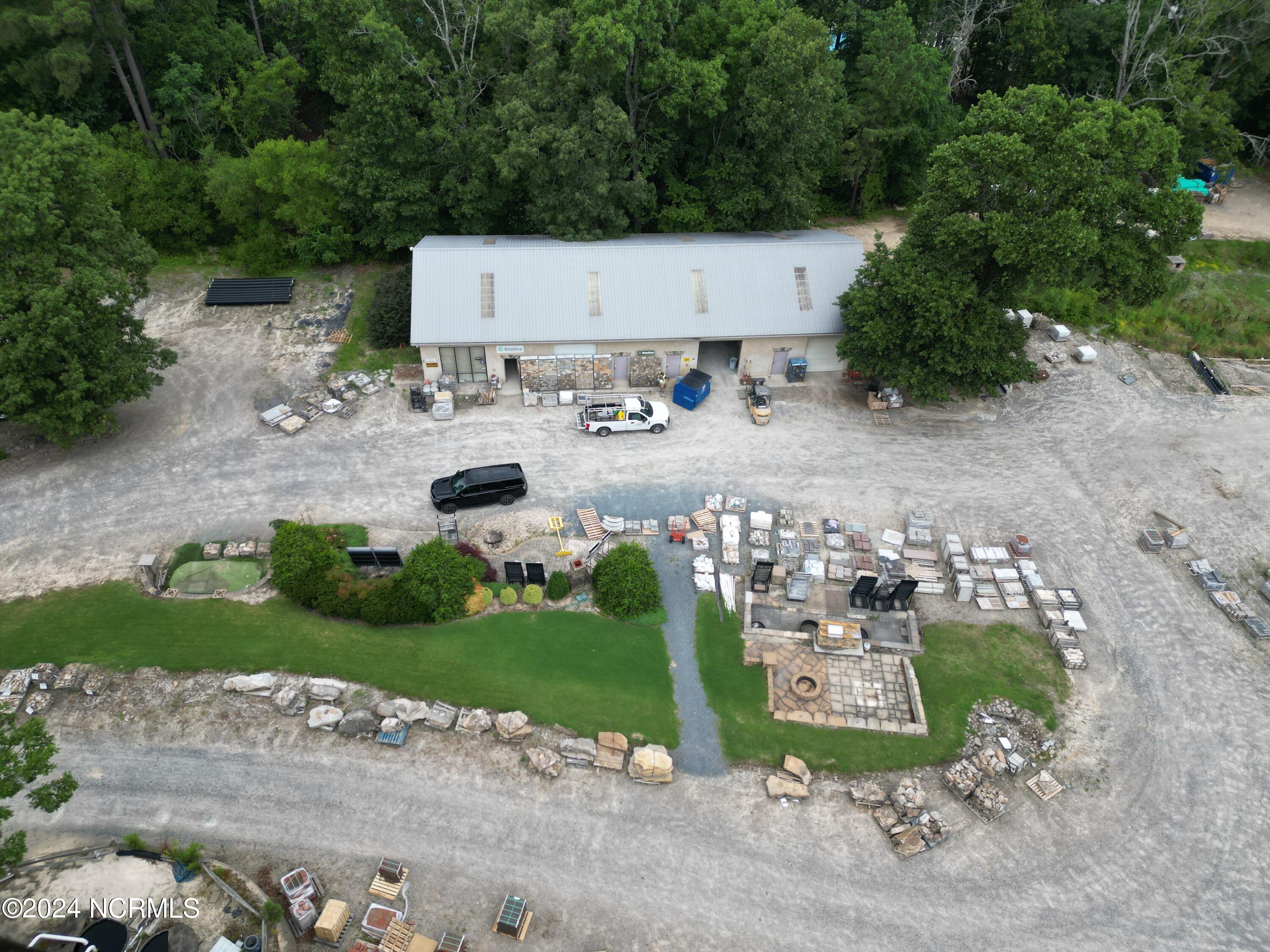 10327 Nc Hwy 211, Aberdeen, NC, 28315