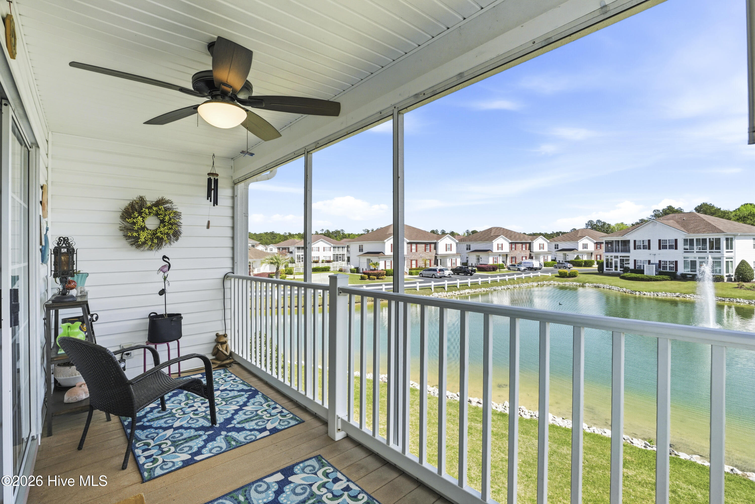 100564419 | Photo 36