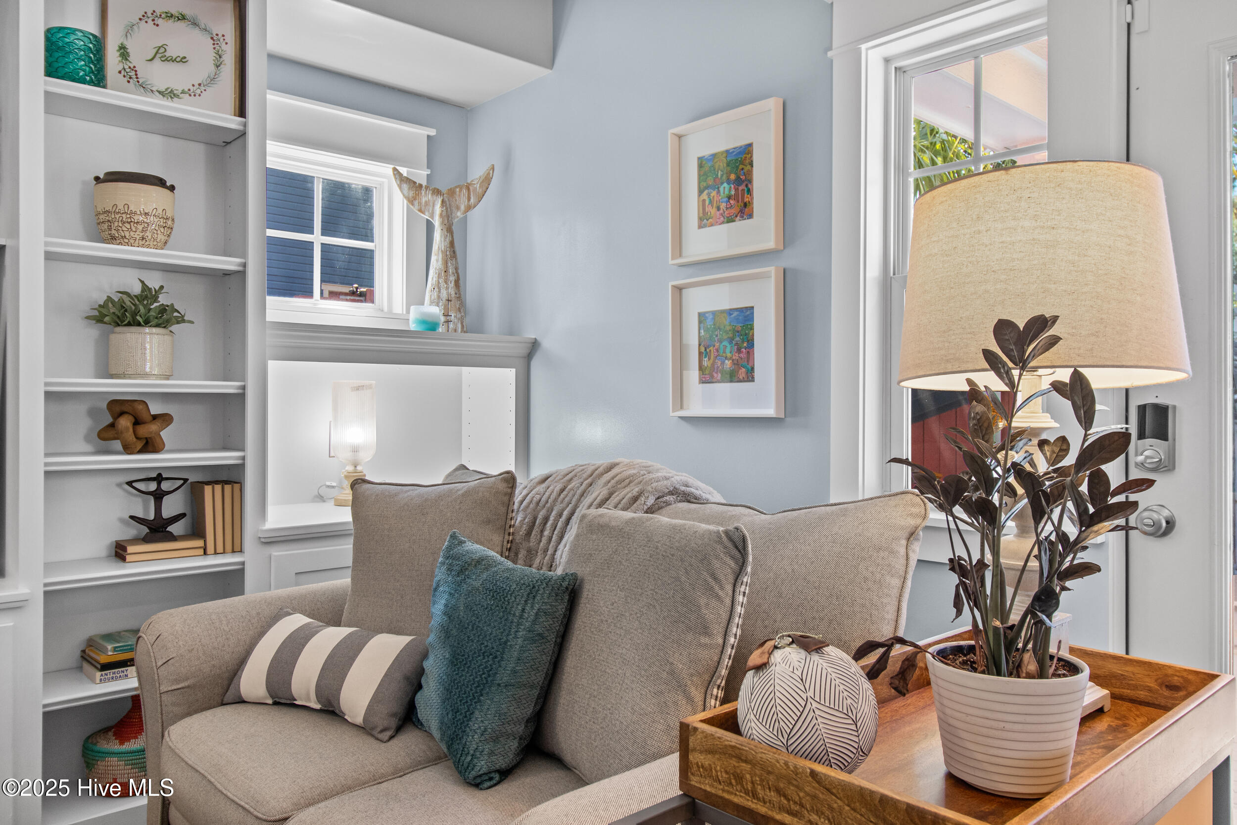 100532640 | Photo 24